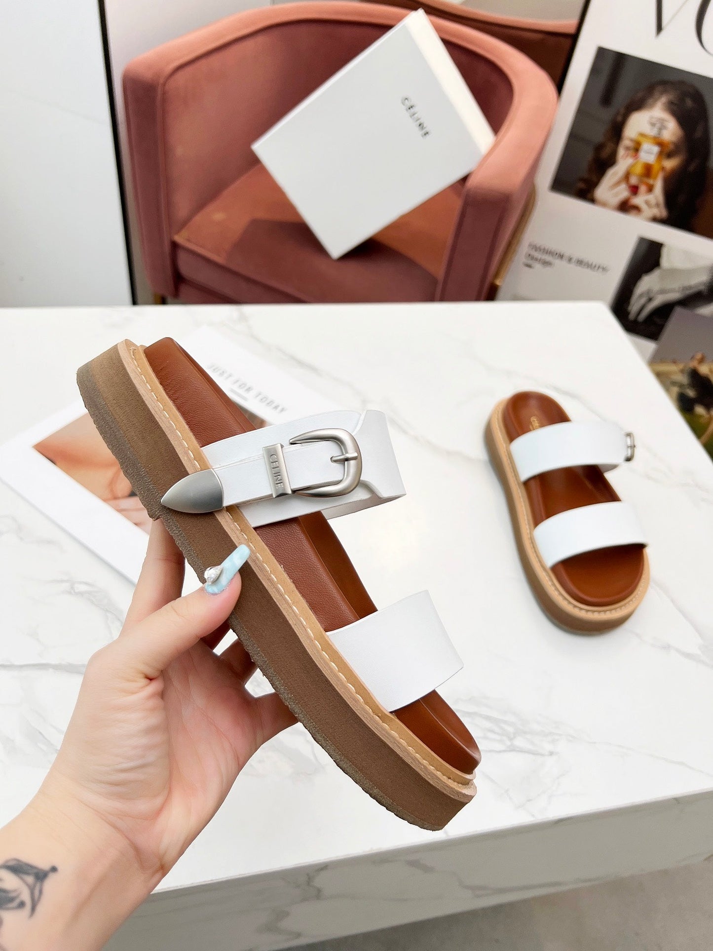 TWO-STRAP SANDALS IN WHITE CALFSKIN