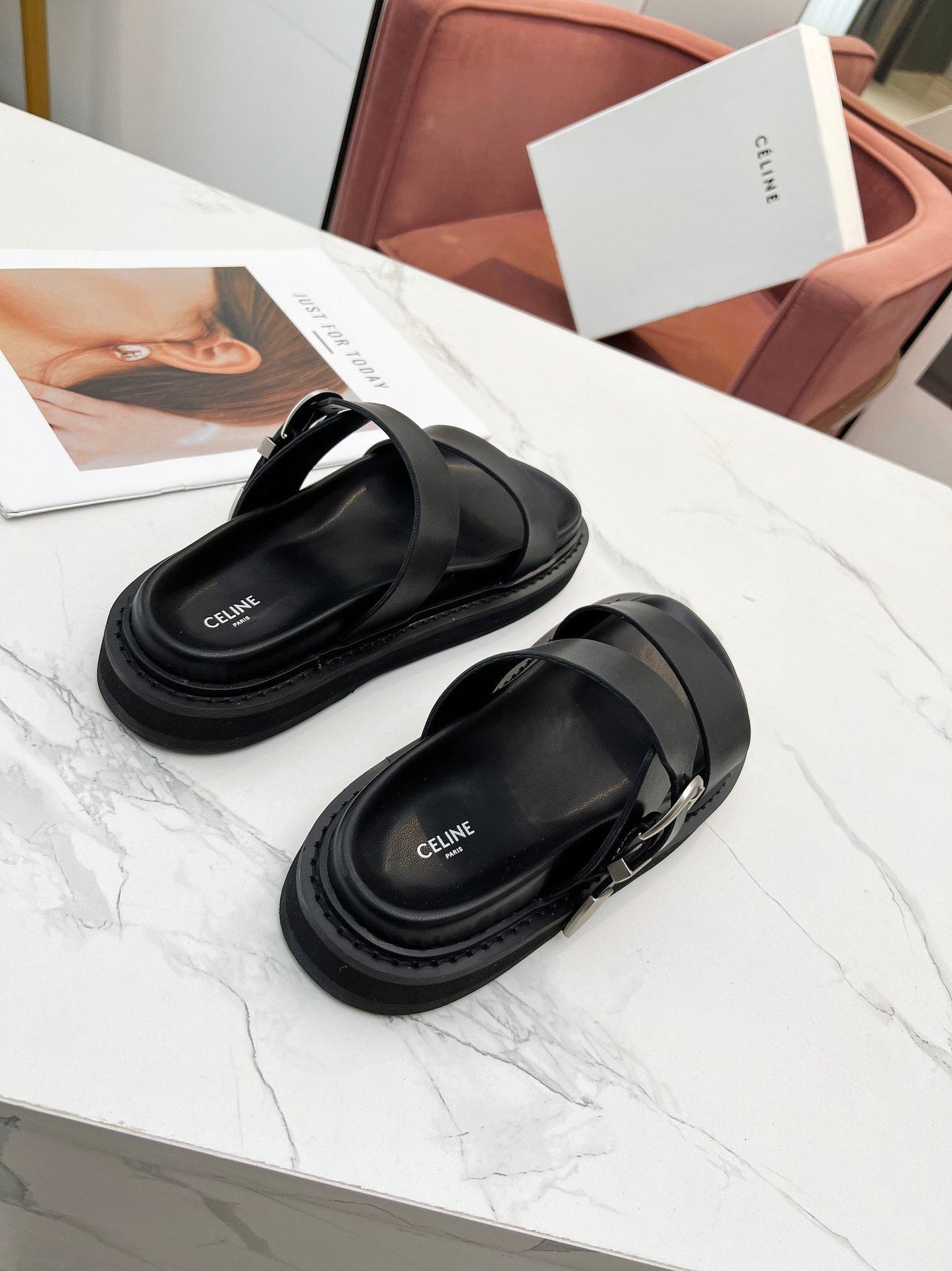 TWO-STRAP SANDALS IN BLACK CALFSKIN