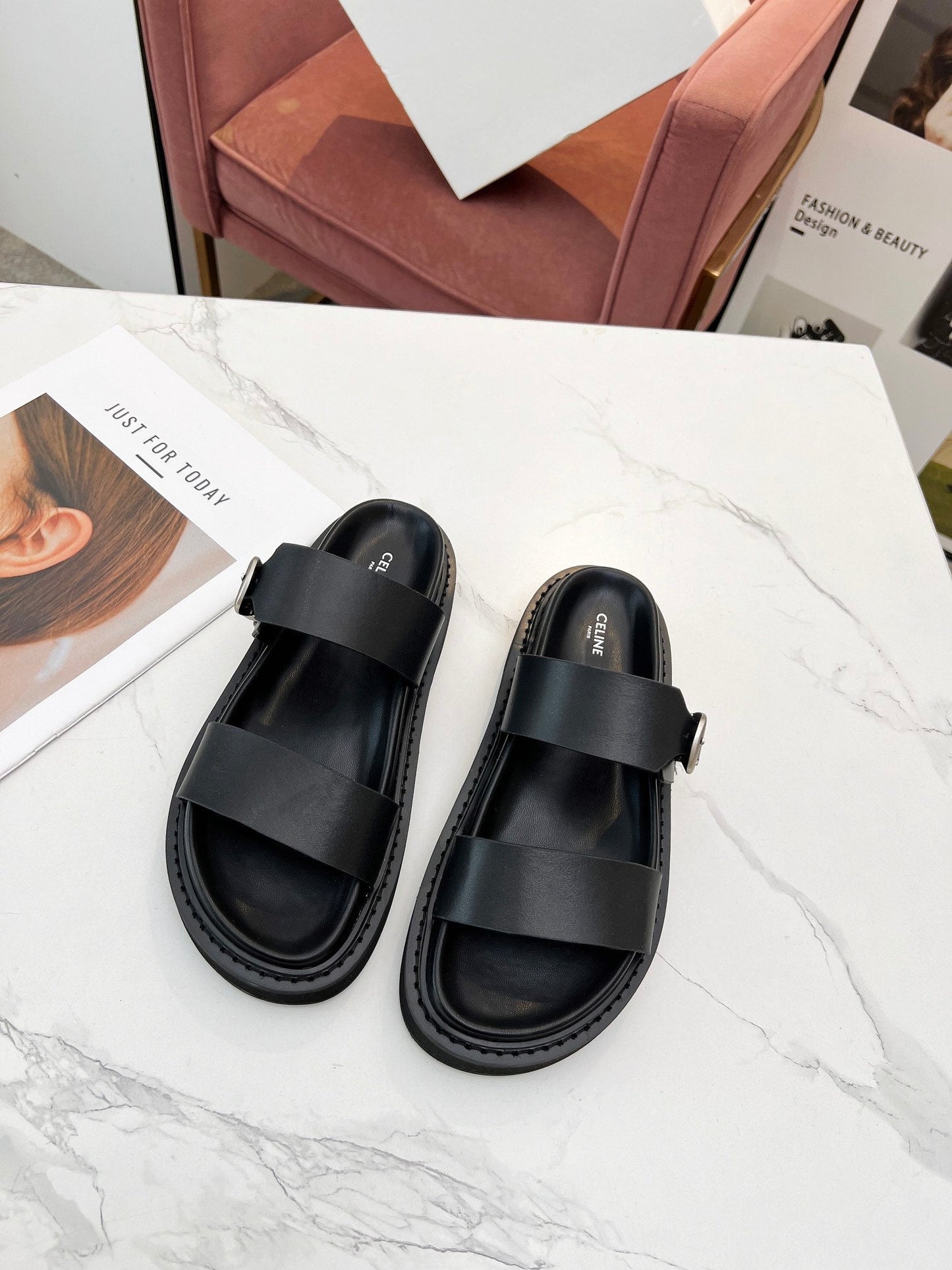 TWO-STRAP SANDALS IN BLACK CALFSKIN