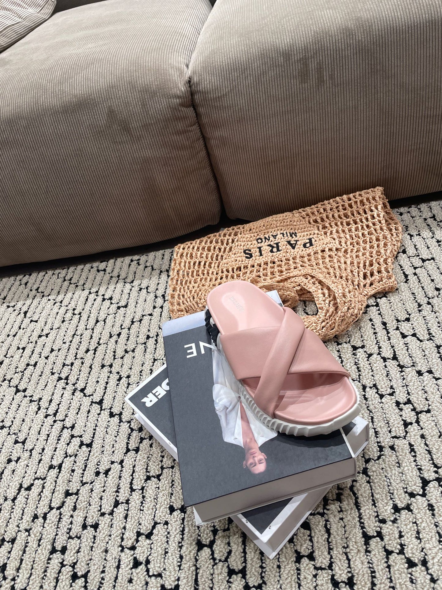 INFRA SANDAL LIGHT PINK CALFSKIN