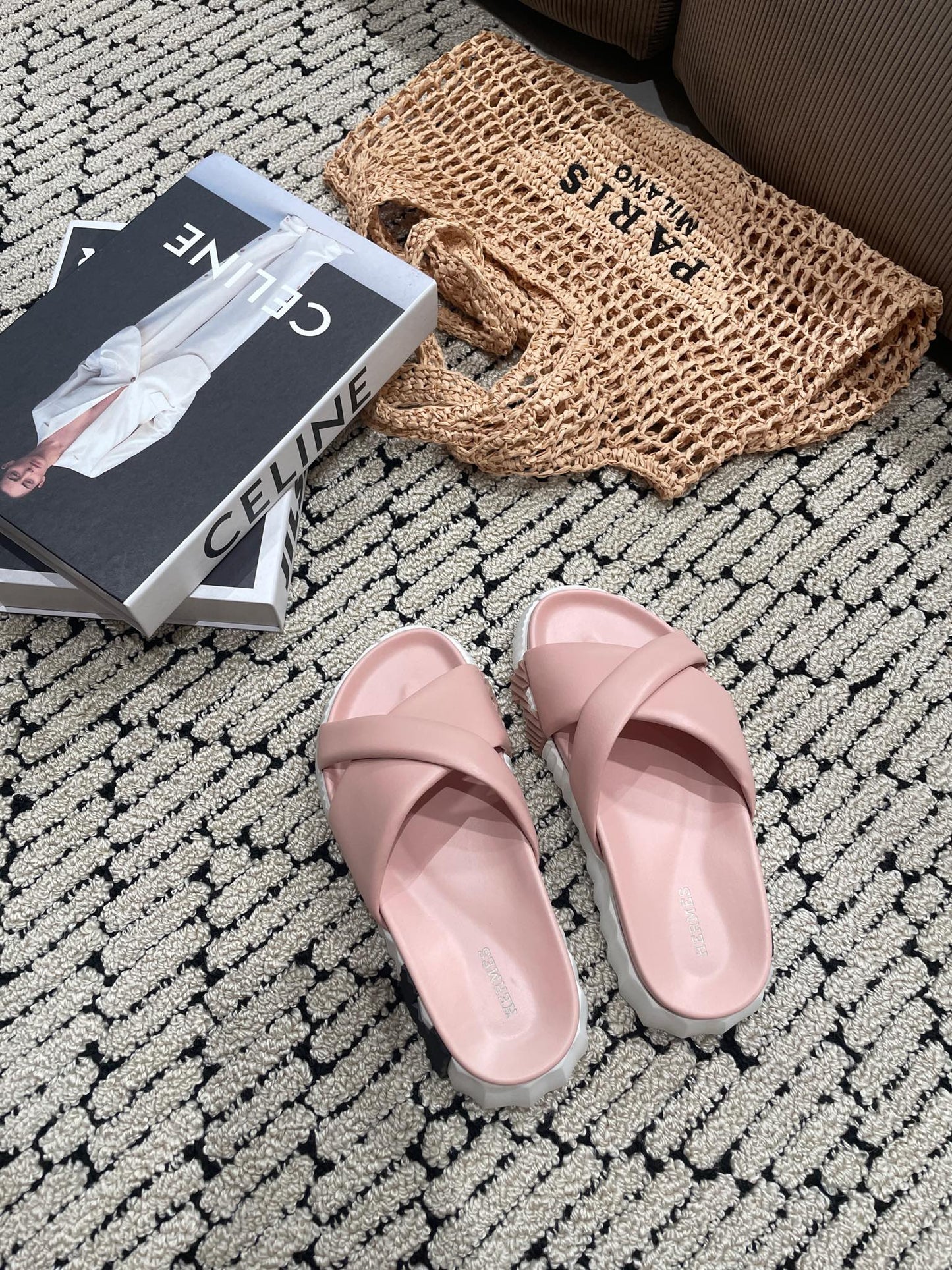 INFRA SANDAL LIGHT PINK CALFSKIN