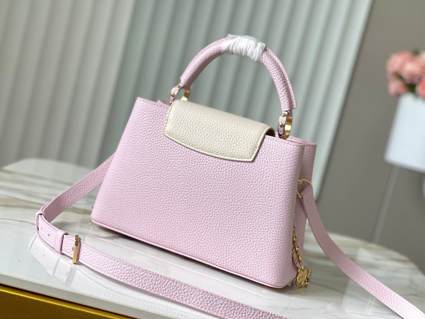 capucines bb 27 pink taurillon leather gold hardware