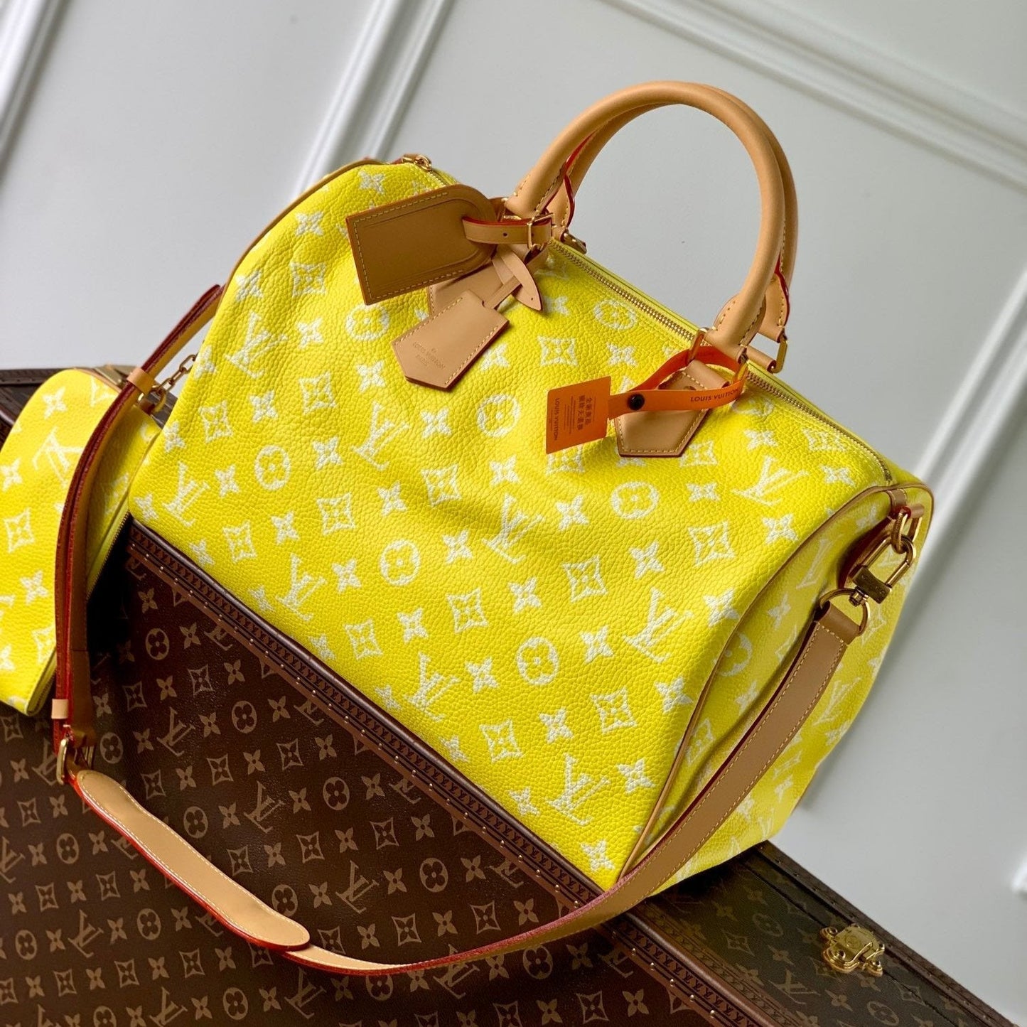 speedy p9 bandouliere 40cm yellow calfskin