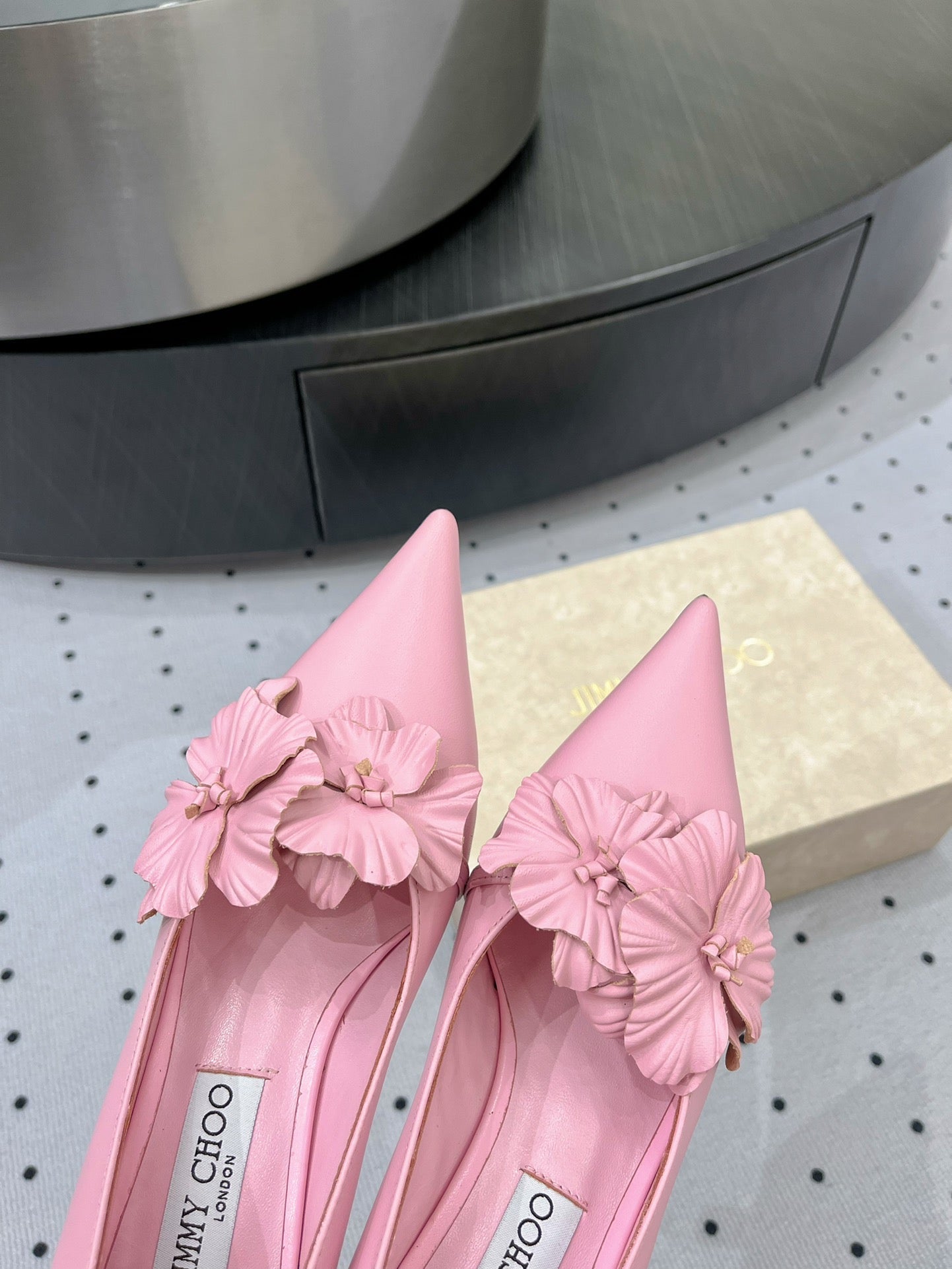 Jimmy Pumps In Pastel Pink Lambskin 591624