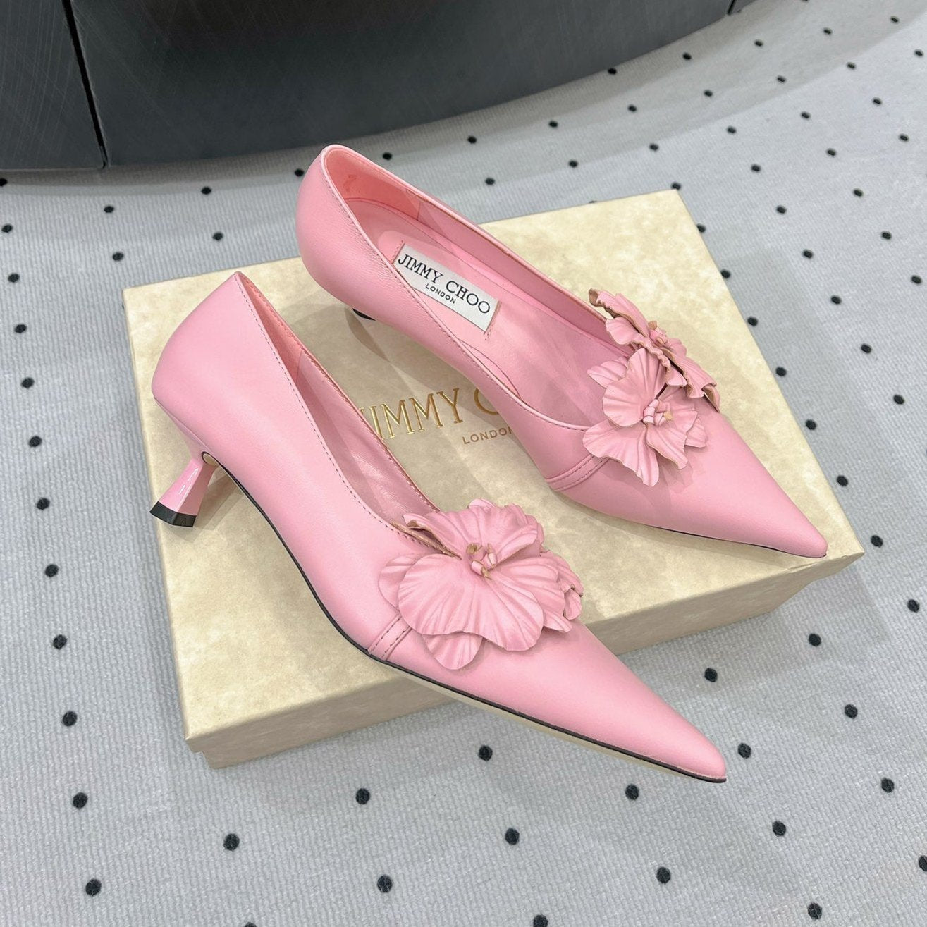 Jimmy Pumps In Pastel Pink Lambskin 591624