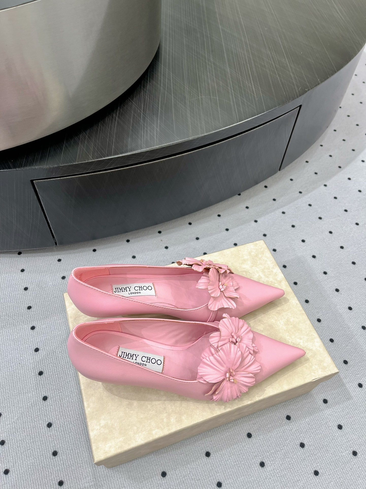 Jimmy Pumps In Pastel Pink Lambskin 591624