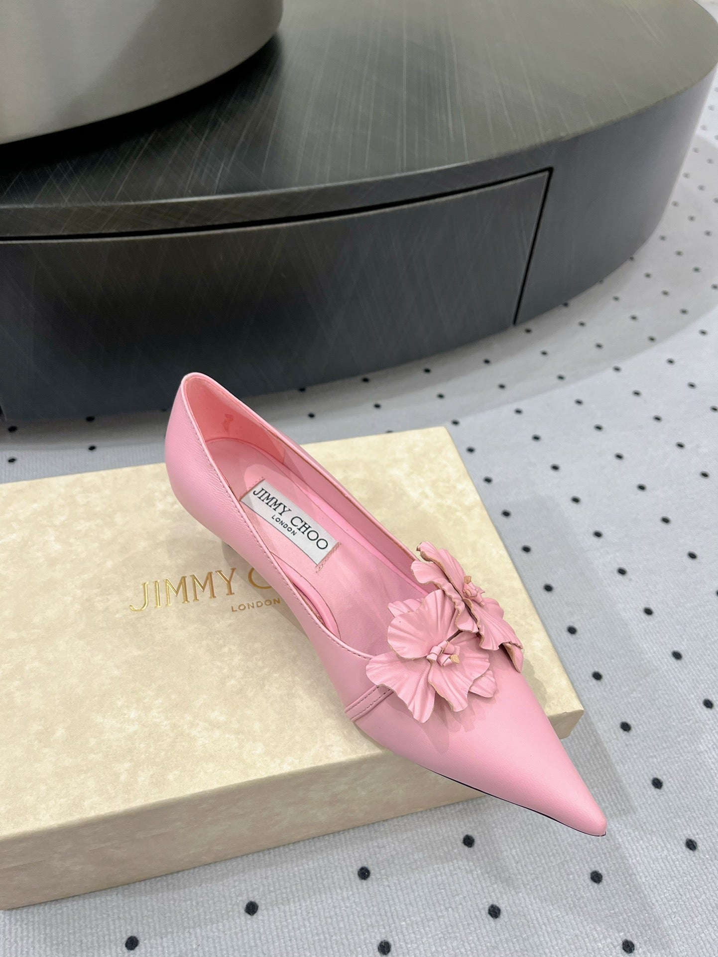 Jimmy Pumps In Pastel Pink Lambskin 591624