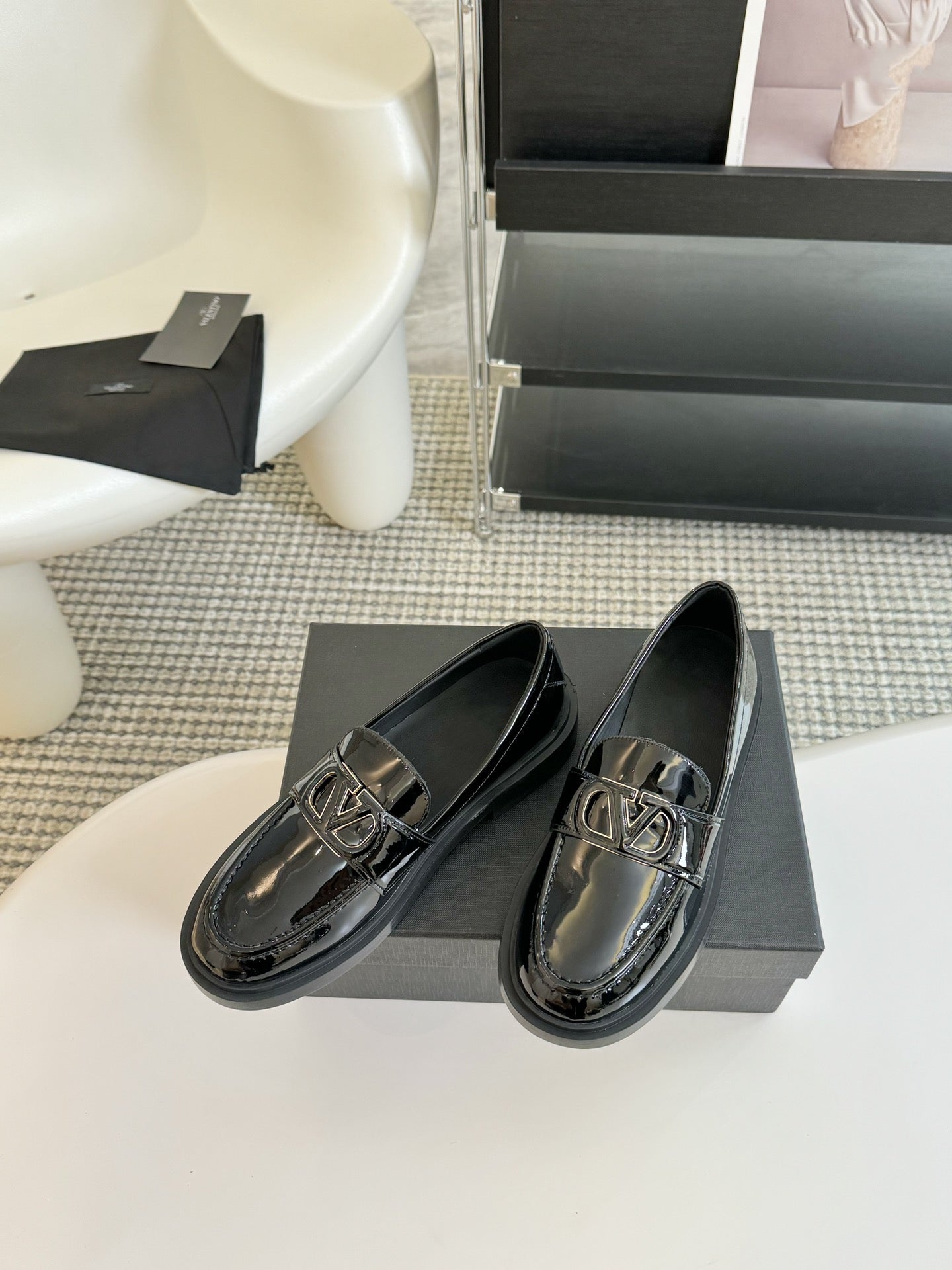 Moccasins Vlogo Signature 30mm Black Shiny