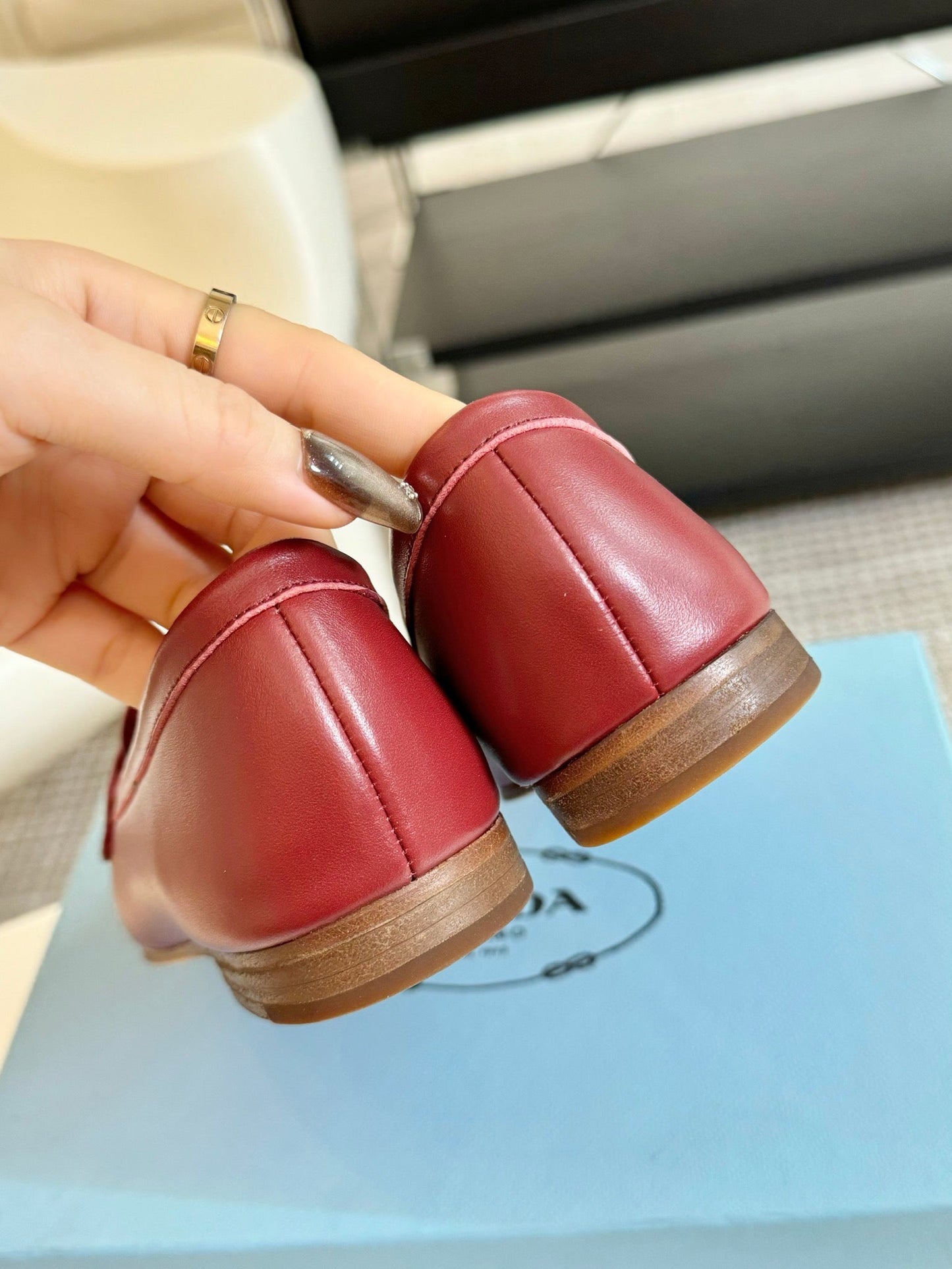 PRA LOAFERS CHERRY CALFSKIN