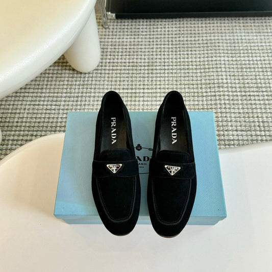 PRA SUEDE LOAFERS PITCH BLACK CALFSKIN