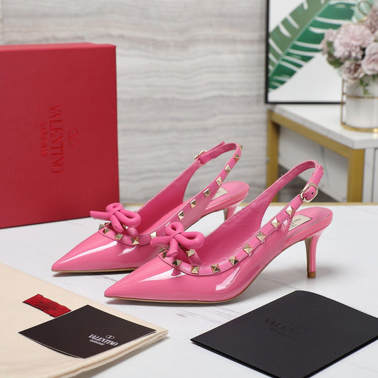 ROCKSTUD BOW SLINGBACK FUSCA PINK PATENT LEATHER PUMP 60MM