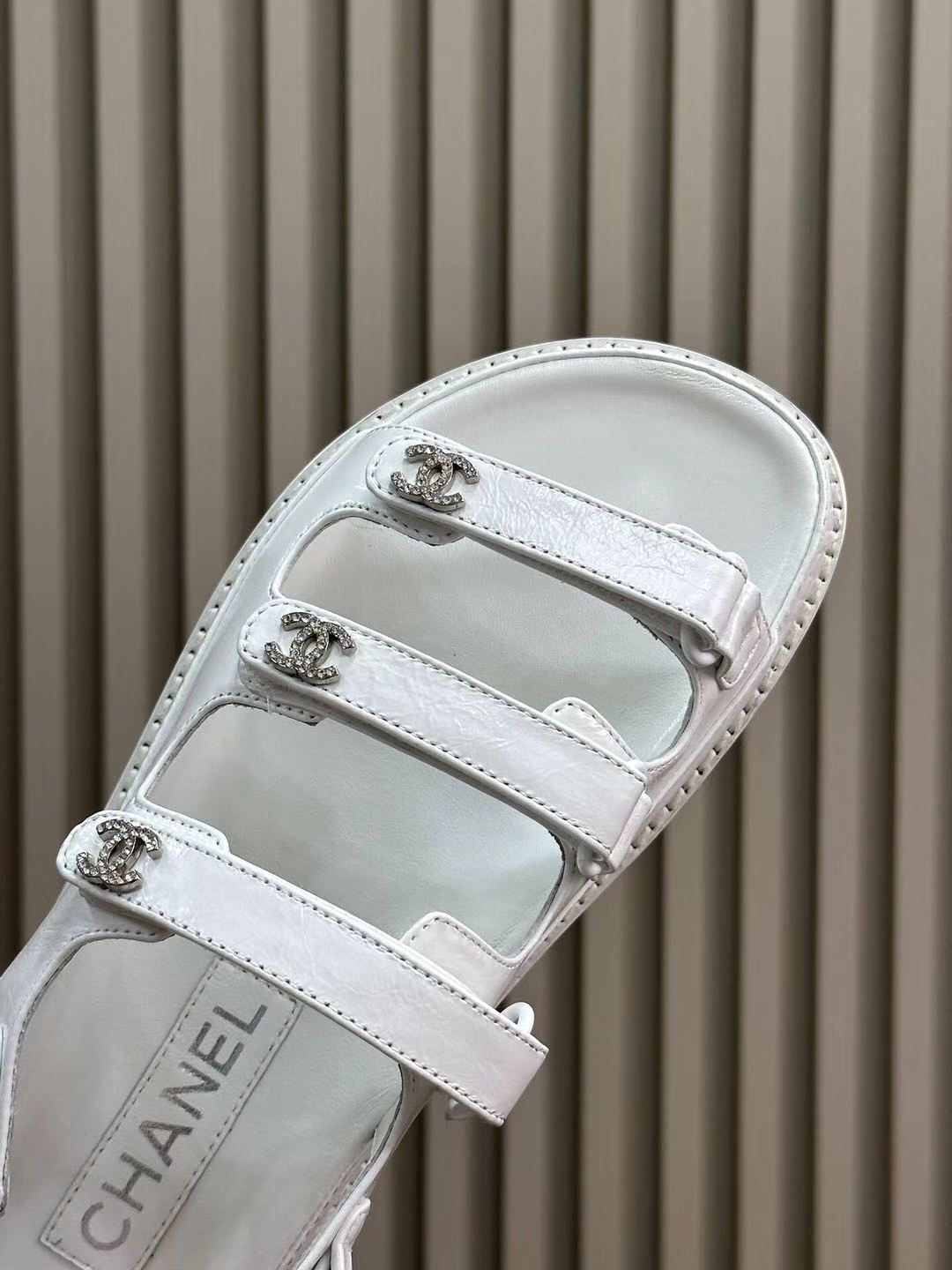 CC DAD SANDALS THREE STRAP  WHITE LAMBSKIN