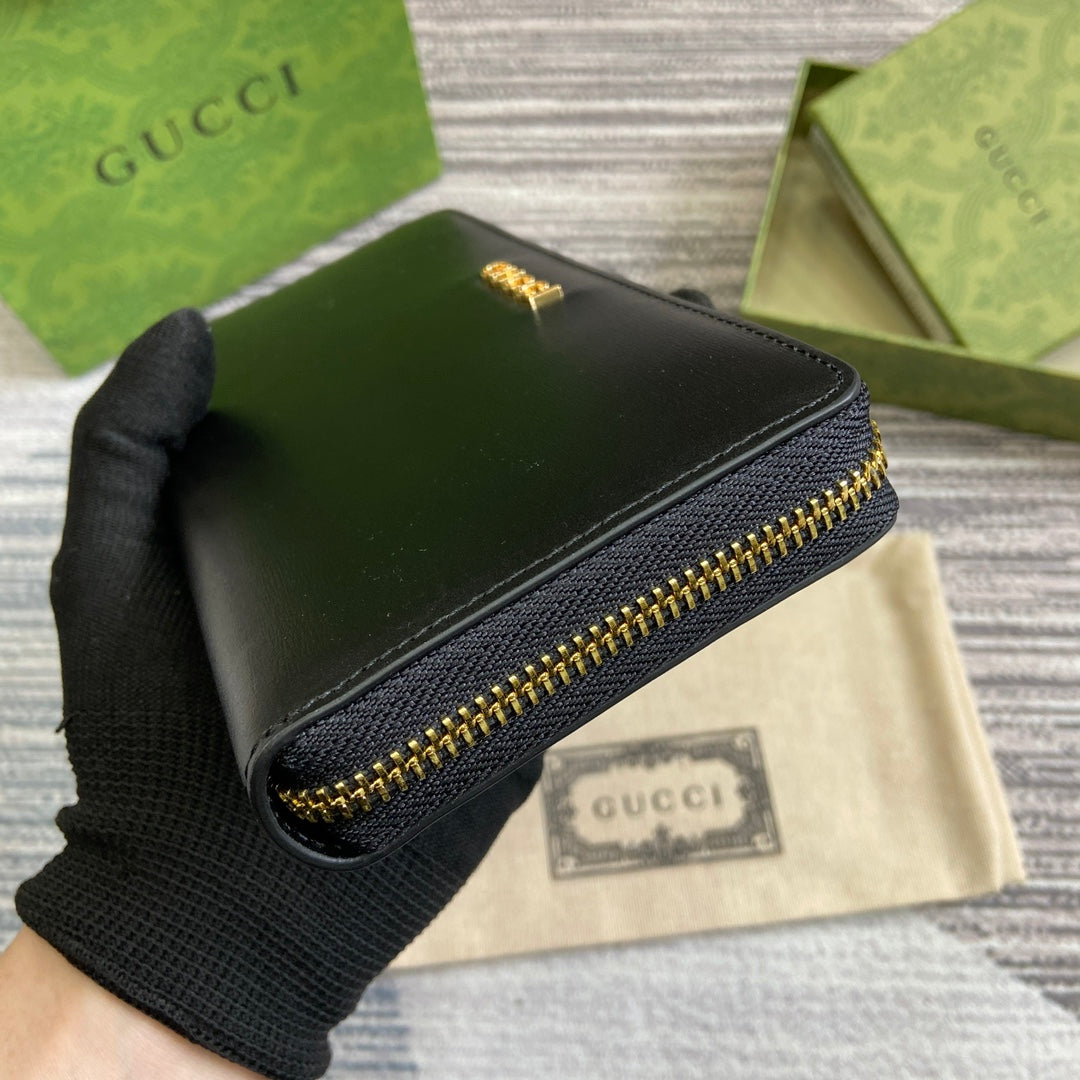 ZIP AROUND WALLET 20 IN BLACK CALFSKIN GOLD HARDWARE