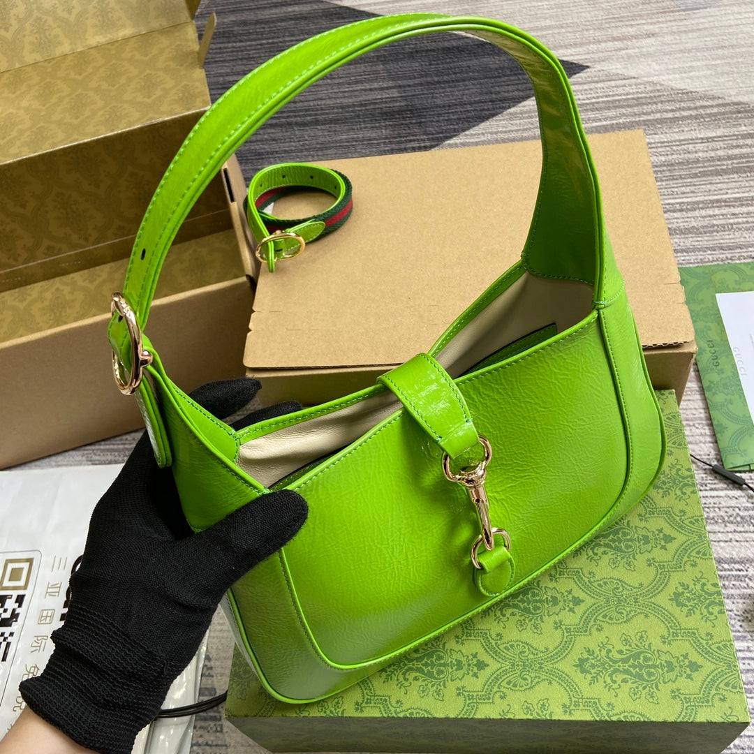 JACKIE SMALL SHOULDER BAG 27 IN LIME GREEN CRACKED LACQUER CALFSKIN GOLD HARDWARE