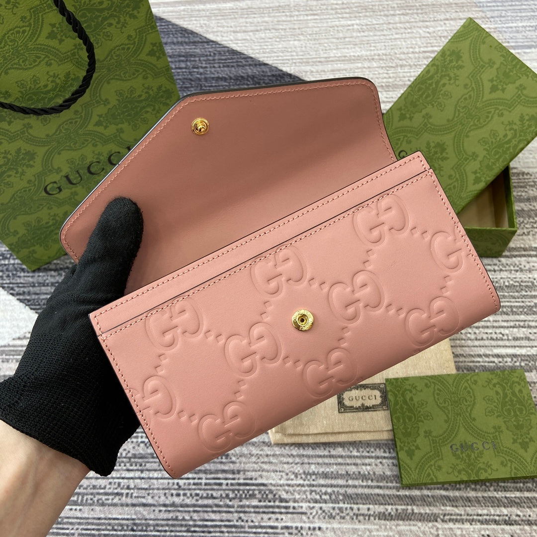 CONTINENTAL WALLET 19 IN PINK EMBOSSED CALFSKIN GOLD HARDWARE