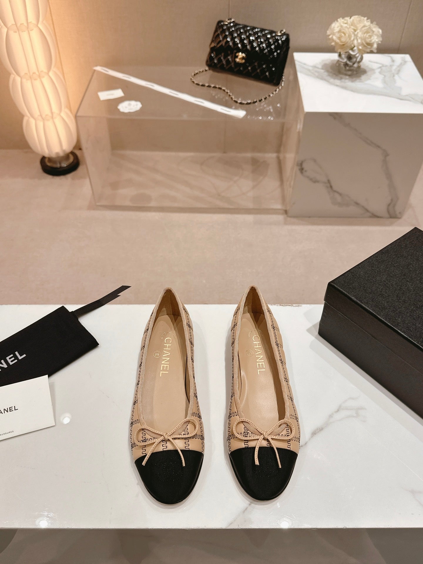 ballet flats beige black lambskin embroidery grosgrain