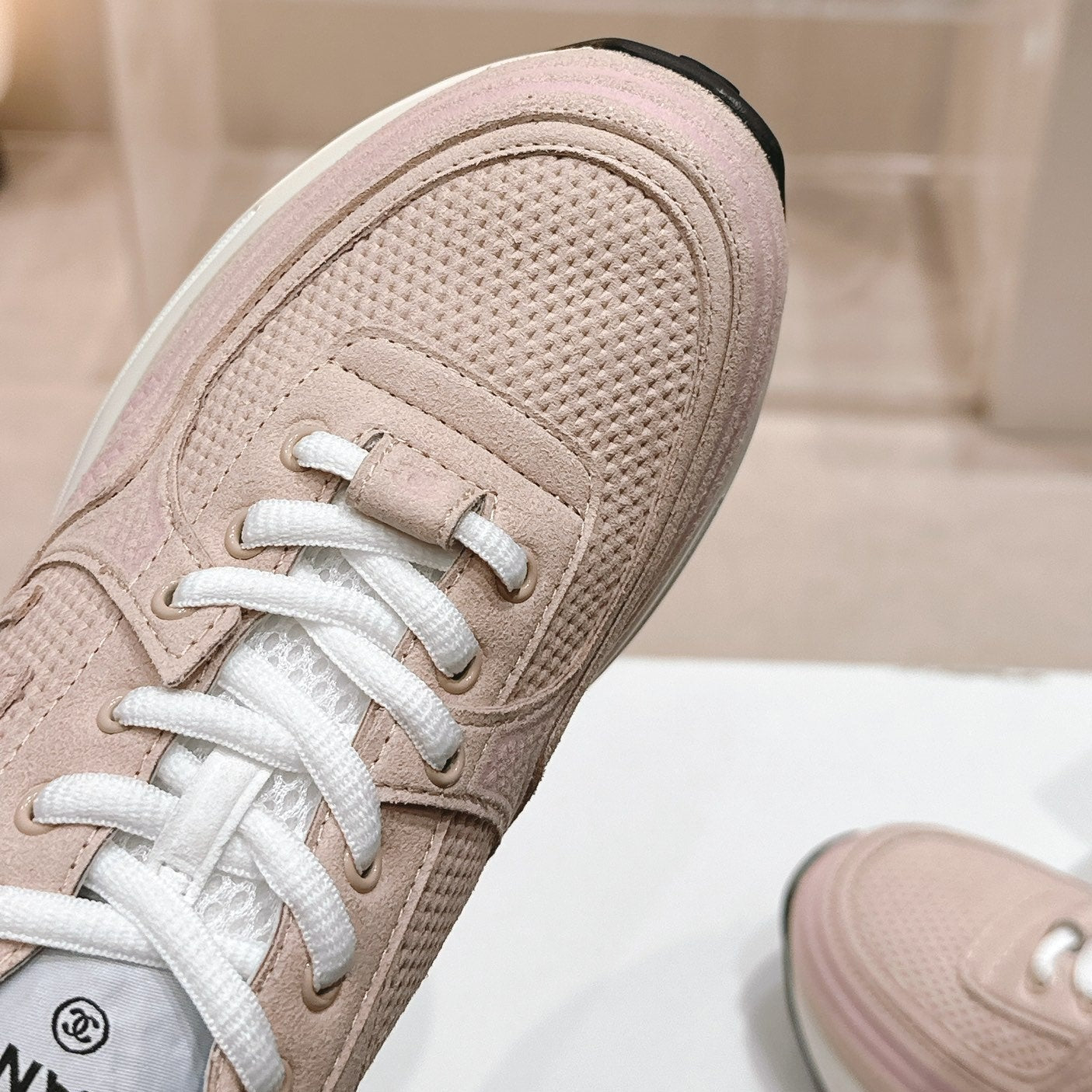 Pale Pink Sneaker Breathable mesh