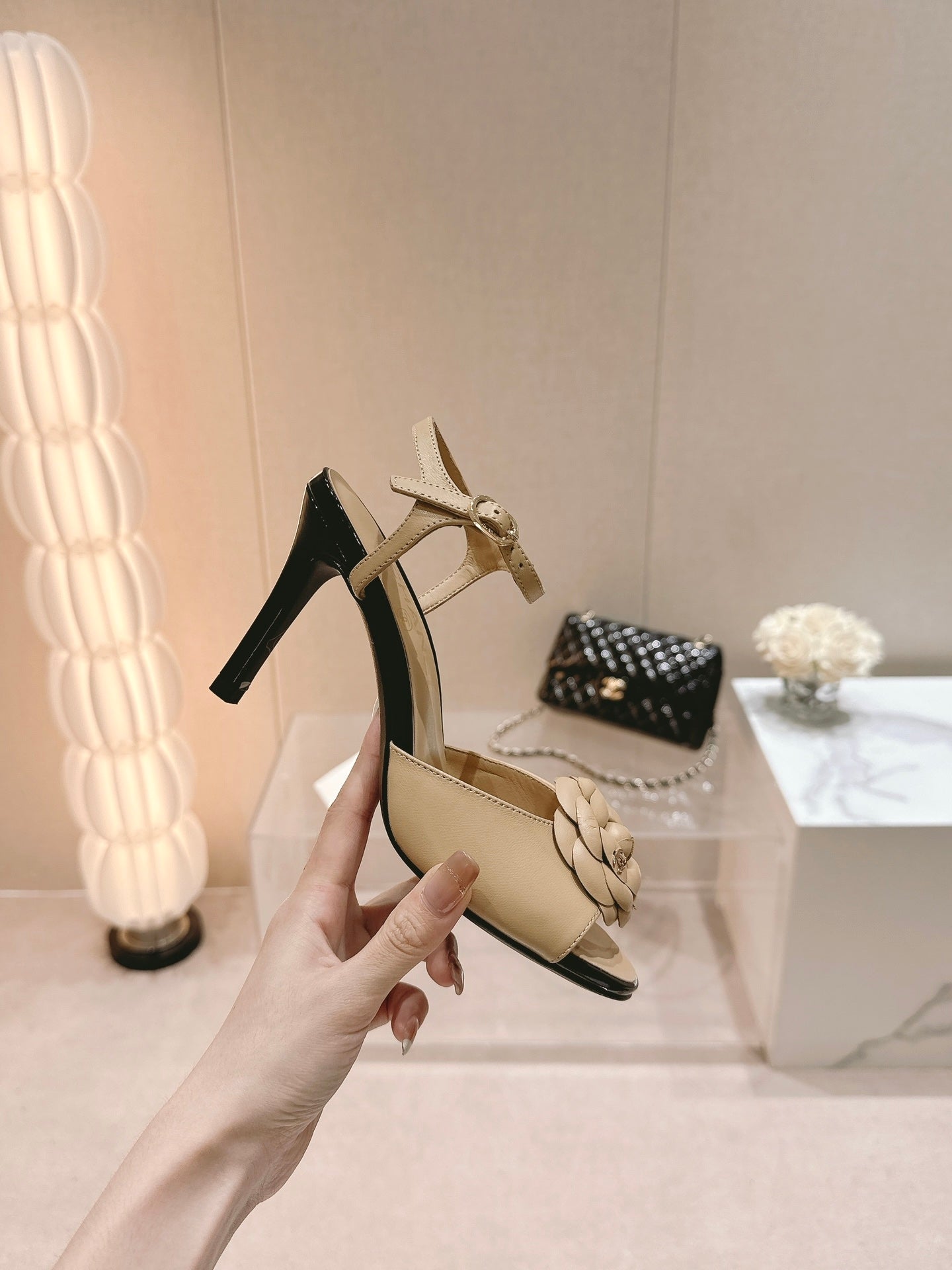 cc slingbacks sandal flower 85 beige calfskin