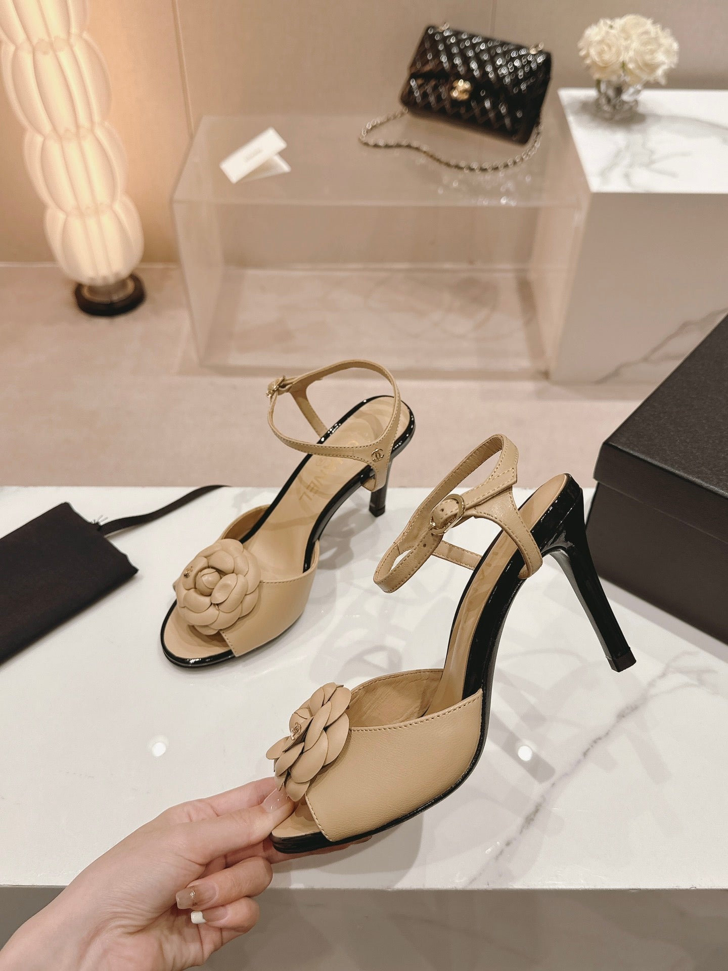 cc slingbacks sandal flower 85 beige calfskin