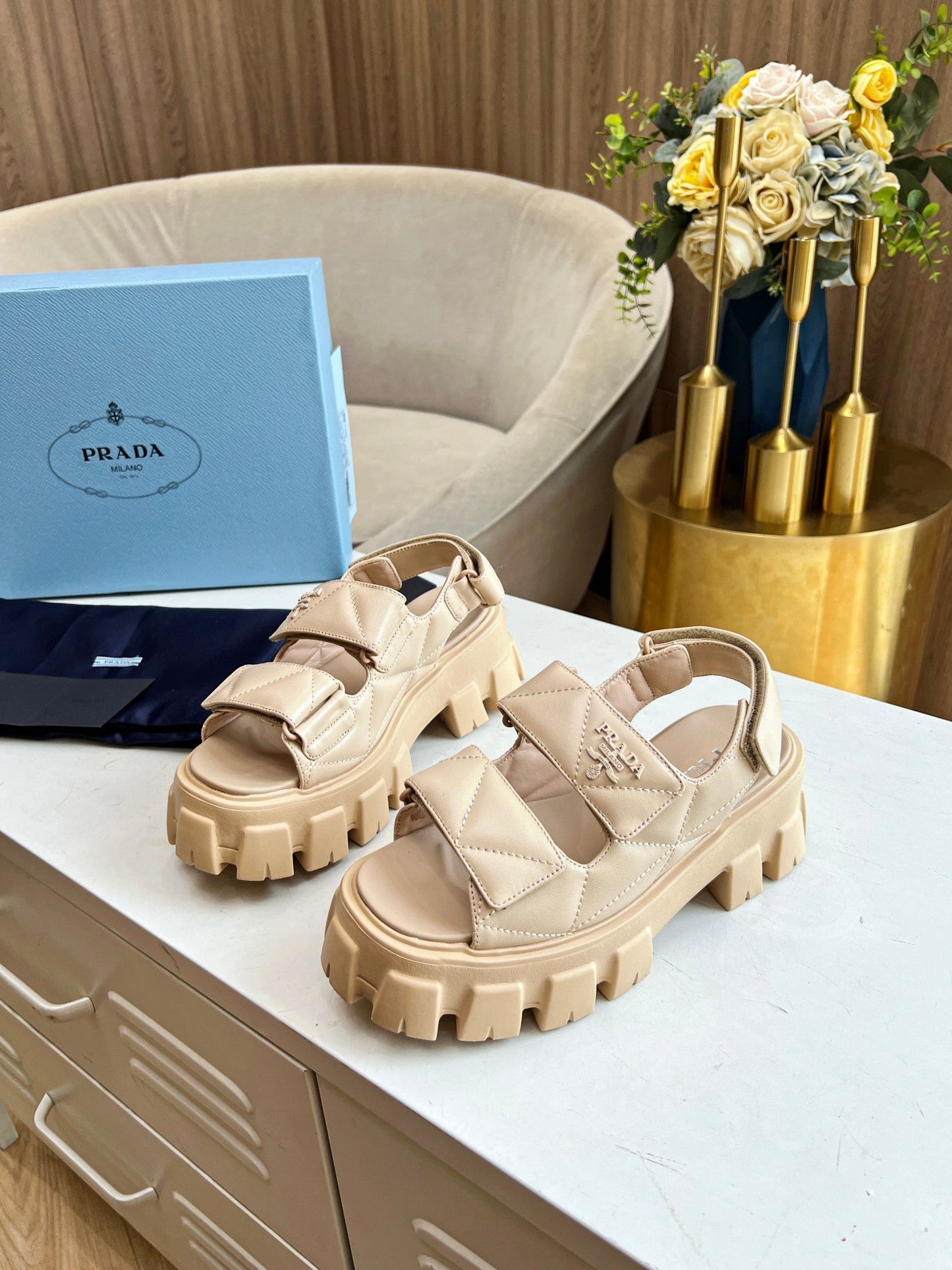 PRA MONOLITH NAPPA SANDALS BEIGE LAMBSKIN