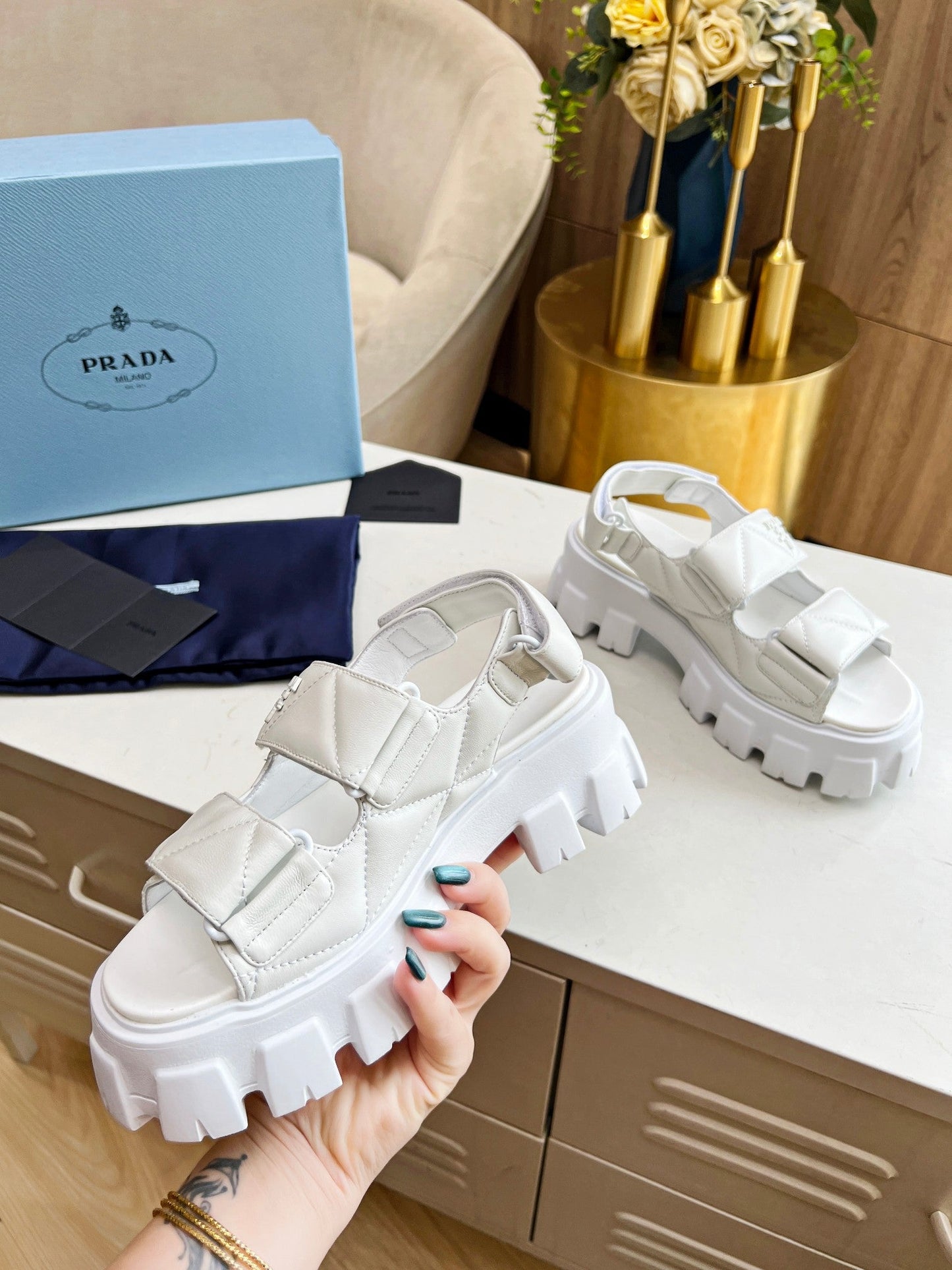 PRA MONOLITH NAPPA SANDALS WHITE LAMBSKIN