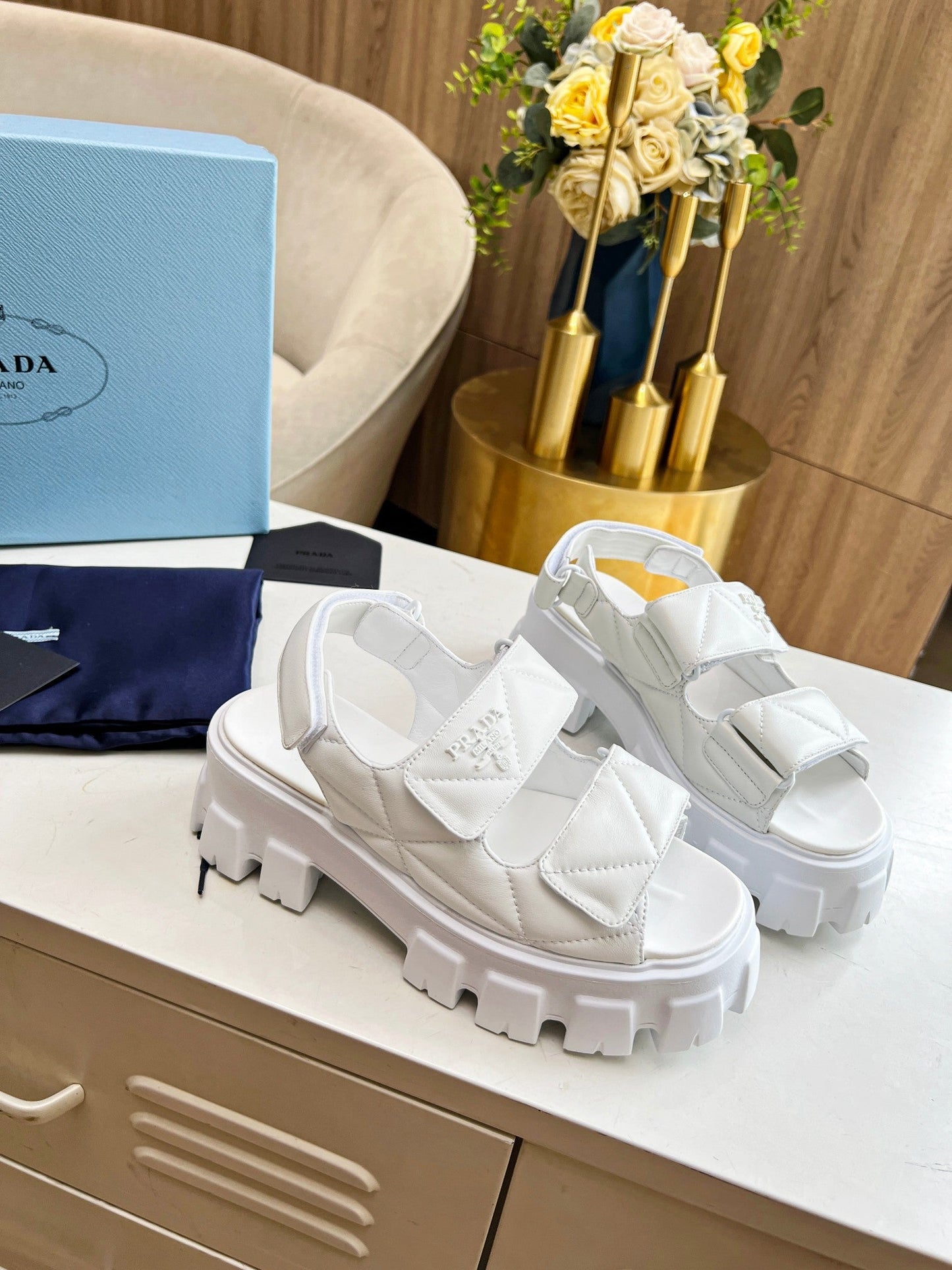 PRA MONOLITH NAPPA SANDALS WHITE LAMBSKIN