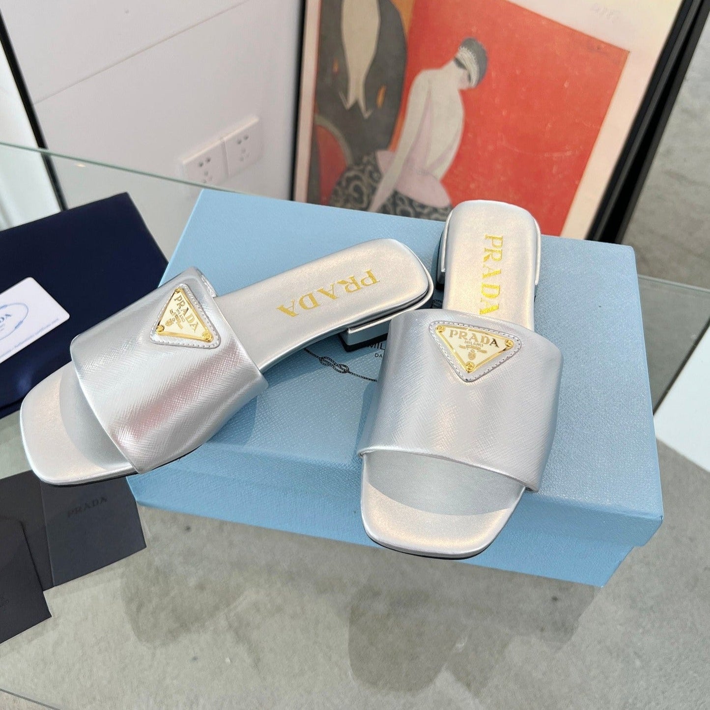 PRA SAFFIANO PATENT SLIDES SILVER CALFSKIN