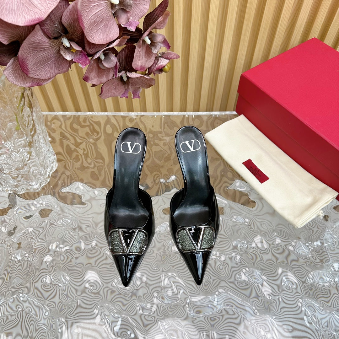 Vlogo Signature with Crystals Slingback Pump 70 Black Calfskin