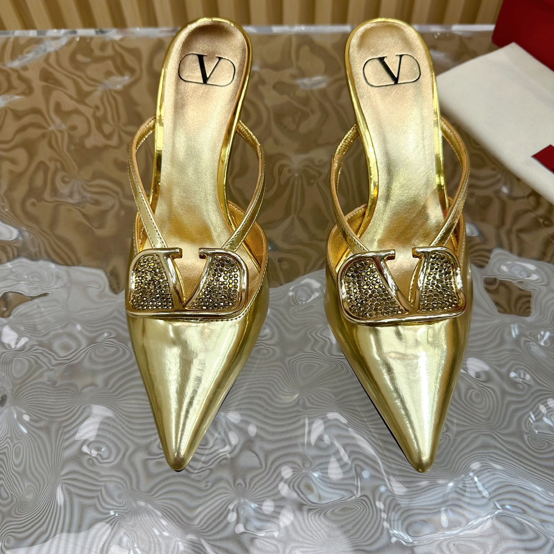 Vlogo Signature with Crystals Cut-Out Slingback Pump 70 Gold Calfskin