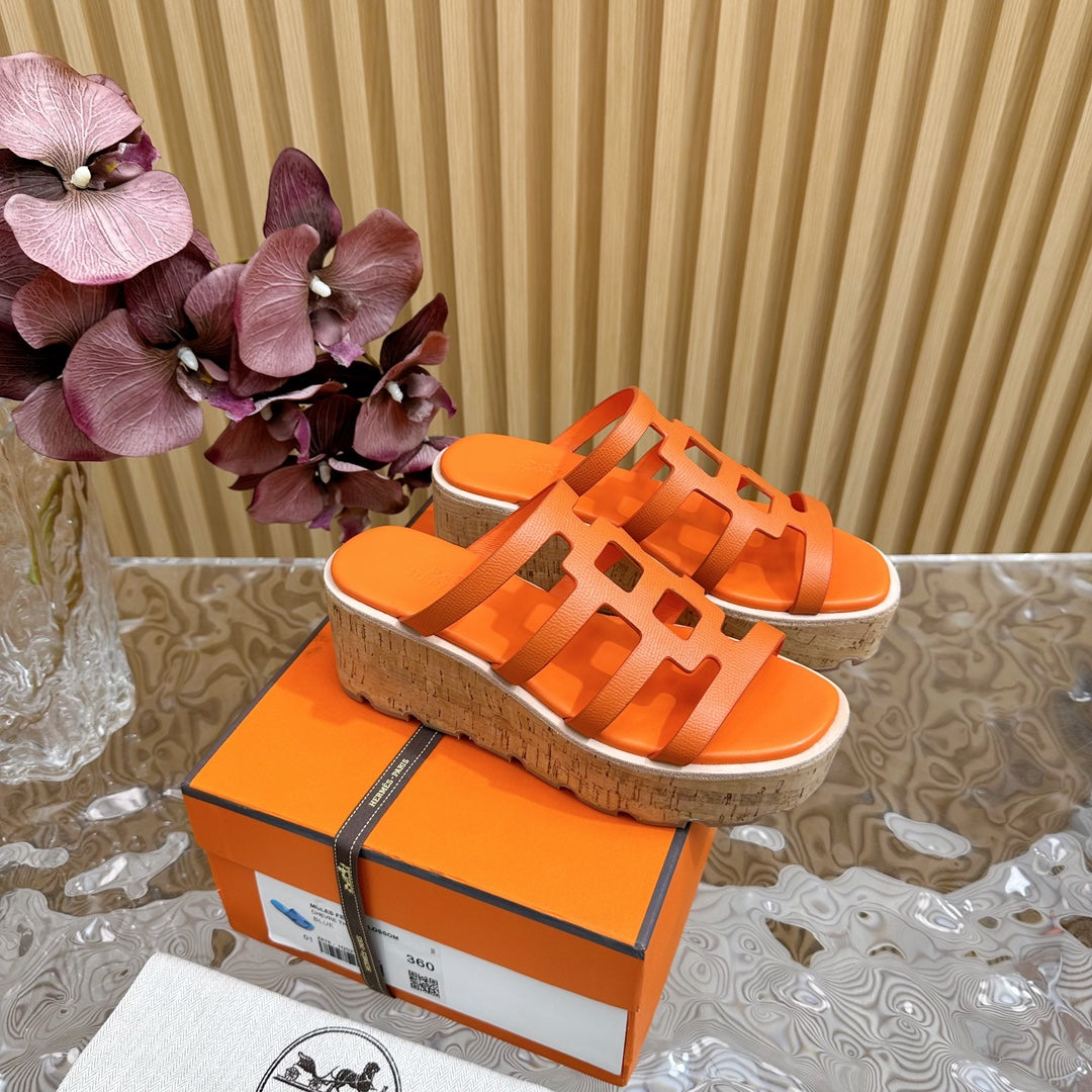 ISABELLA SANDAL ORANGE CALFSKIN