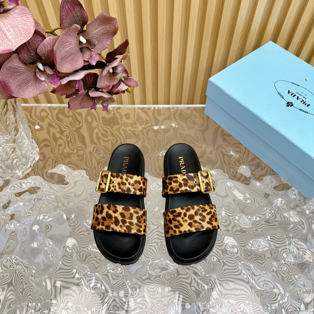 PRA LEOPARD MOTIF SLIDES SANDALS BLACK CALFSKIN