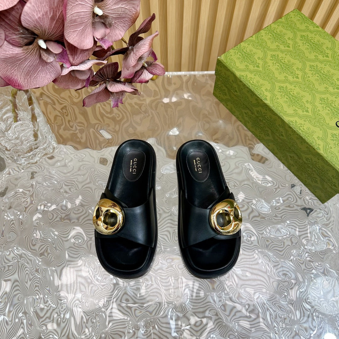 WOMEN'S SLIPPER IN BLACK CALFSKIN