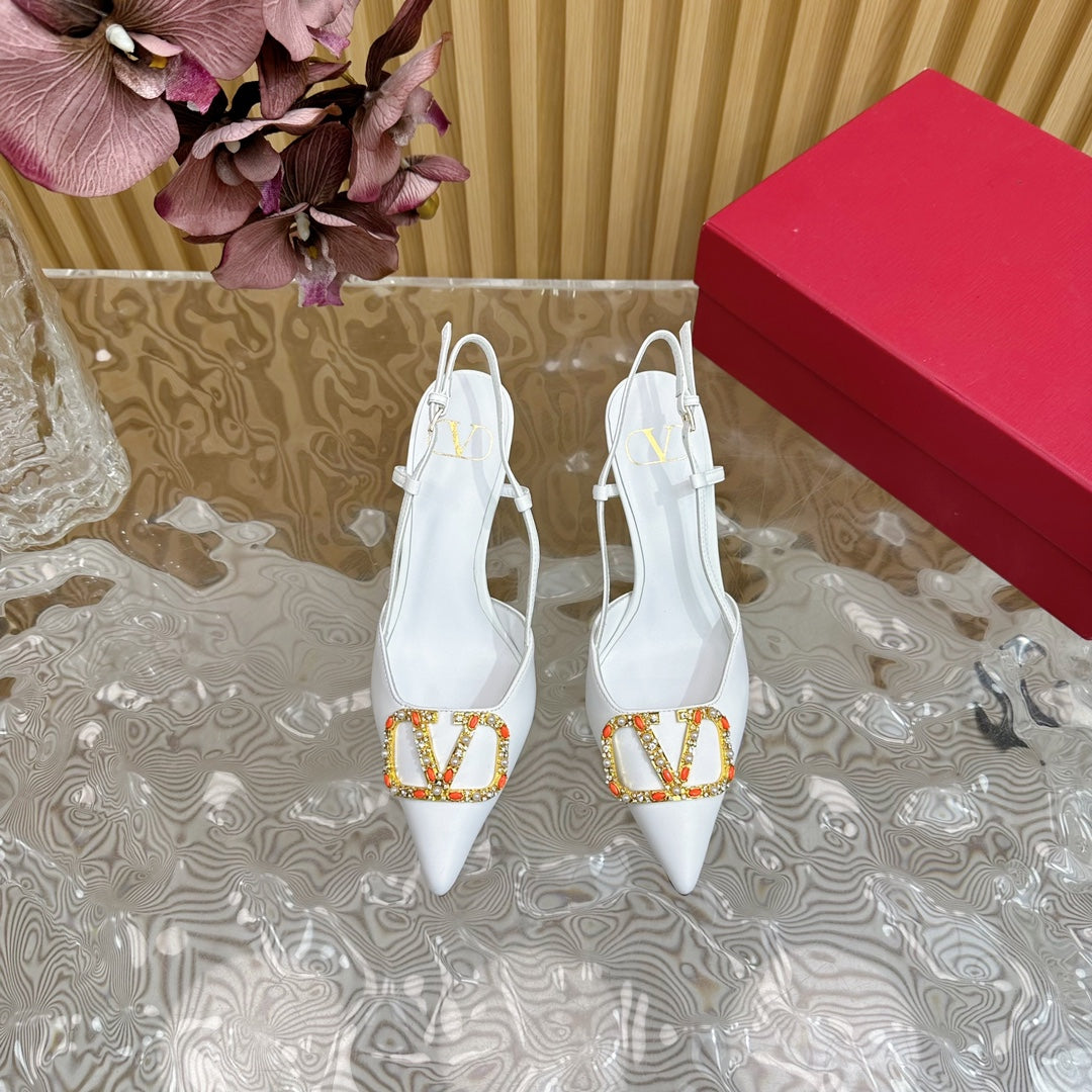 VLOGO SIGNATURE SLINGBACK PUMP 80 MM IN WHITE CALFSKIN