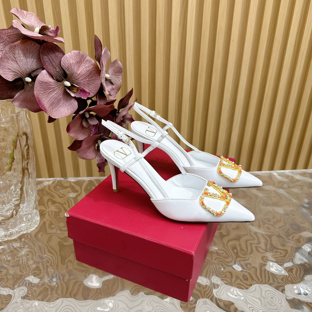 VLOGO SIGNATURE SLINGBACK PUMP 80 MM IN WHITE CALFSKIN