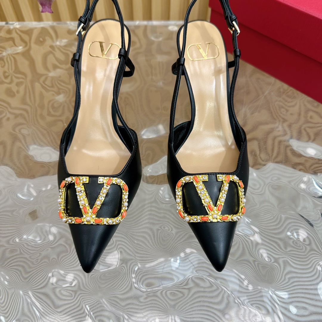 VLOGO SIGNATURE SLINGBACK PUMP 80 MM IN BLACK CALFSKIN