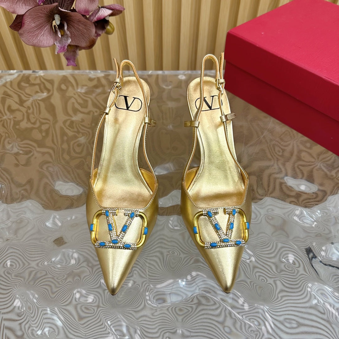 VLOGO SIGNATURE GOLD CALFSKIN SLINGBACK PUMP 80 MM