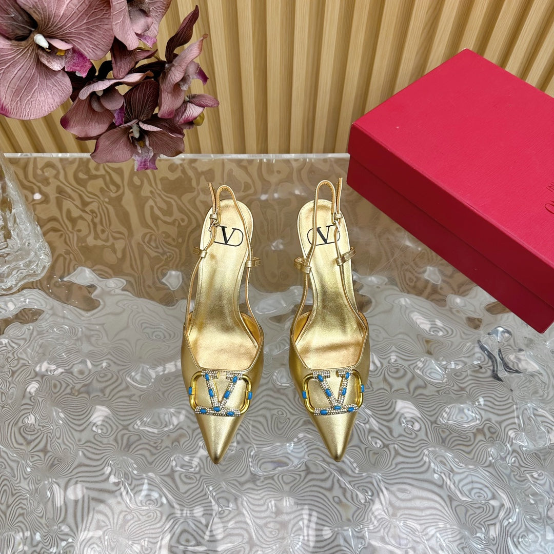 VLOGO SIGNATURE GOLD CALFSKIN SLINGBACK PUMP 80 MM