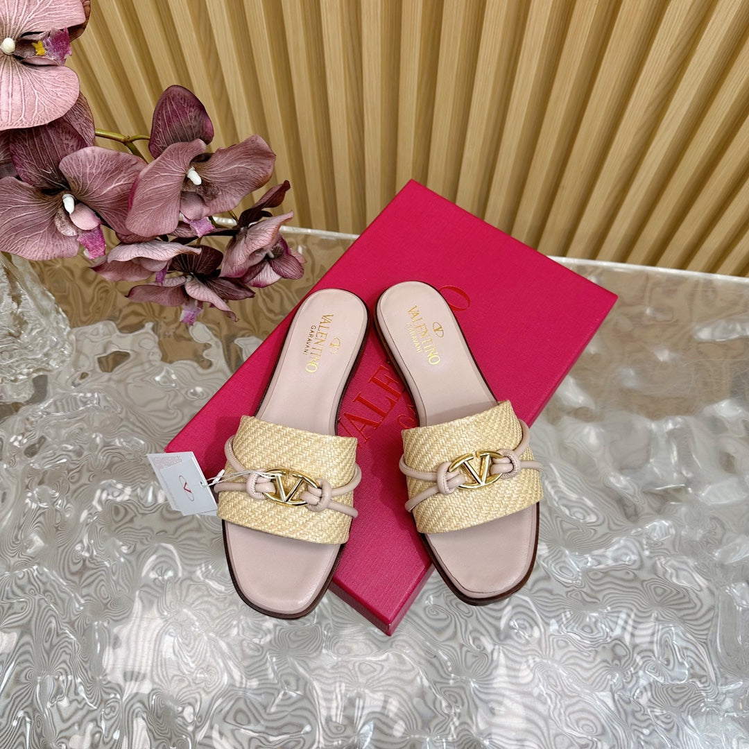 VLogo Raffia-Trimmed Leather Slides In Rose Pink Mix Beige Sedge Weaving Yarn And Lambskin 102809