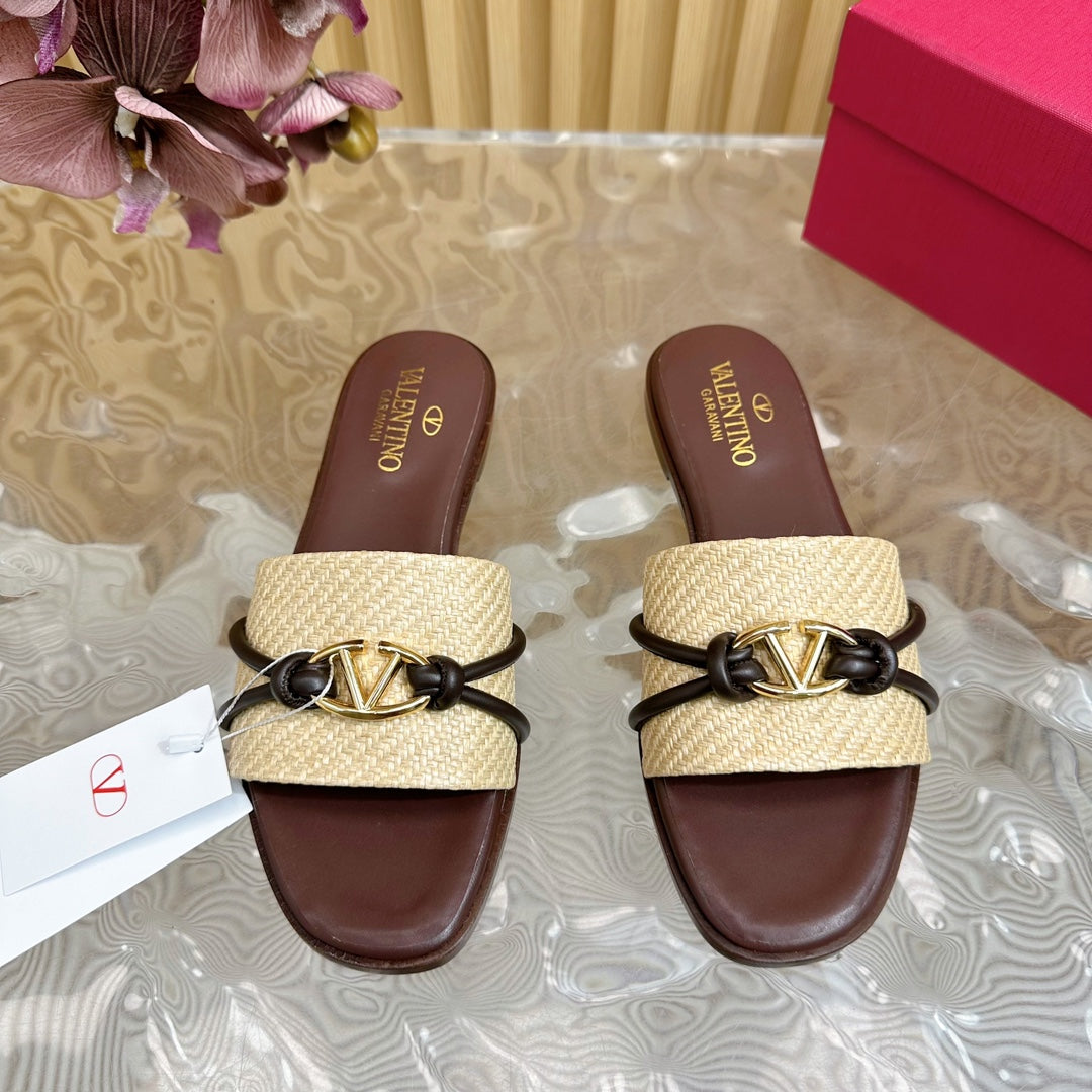 VLogo Raffia-Trimmed Leather Slides In Brown Chocolate Mix Beige Sedge Weaving Yarn And Lambskin 102813