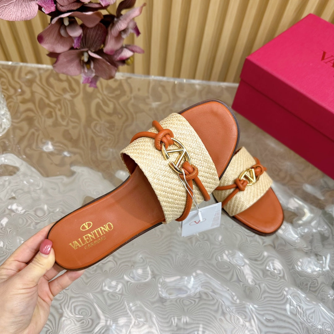 VLogo Raffia-Trimmed Leather Slides In Brown Orange Mix Beige Sedge Weaving Yarn And Lambskin 102815