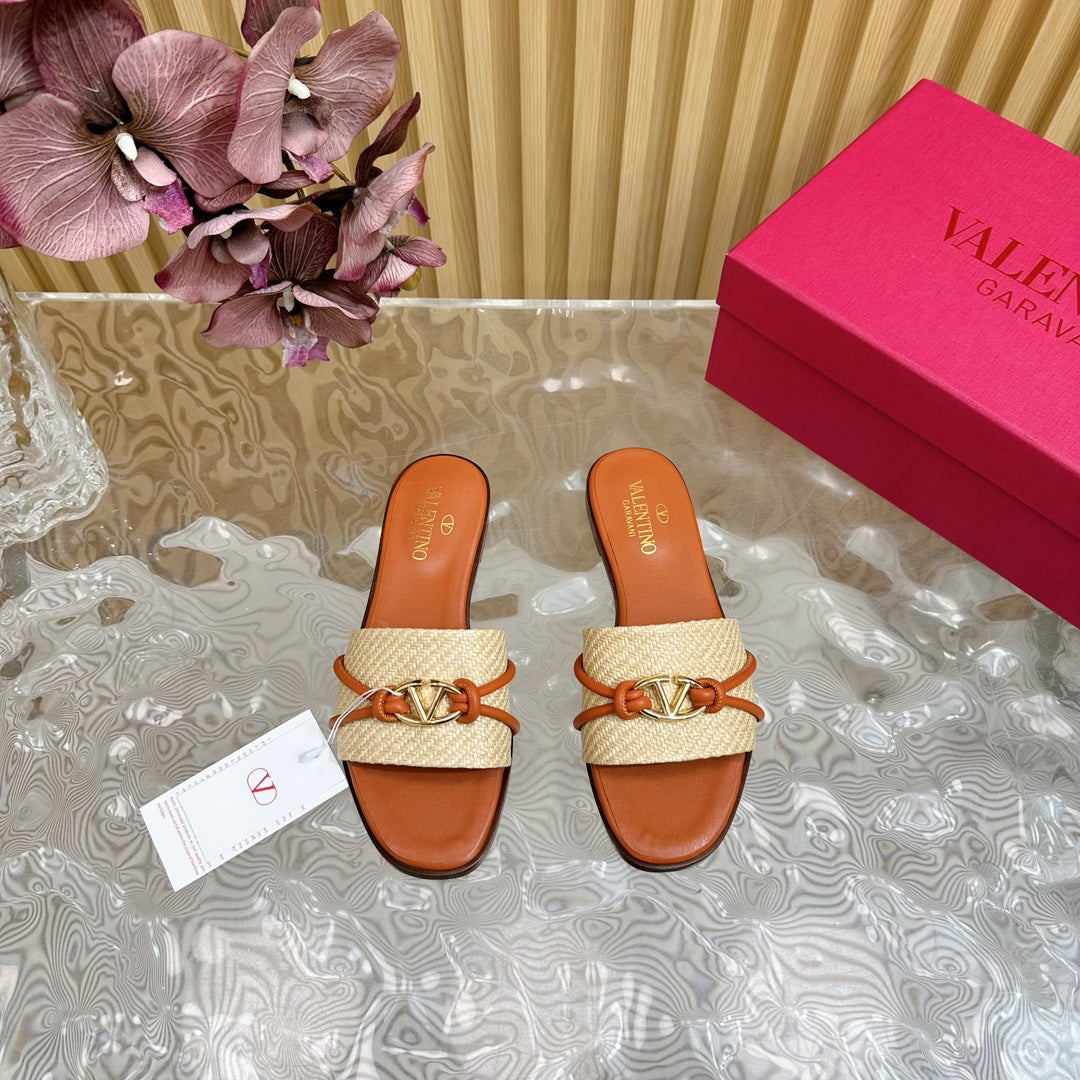 VLogo Raffia-Trimmed Leather Slides In Brown Orange Mix Beige Sedge Weaving Yarn And Lambskin 102815