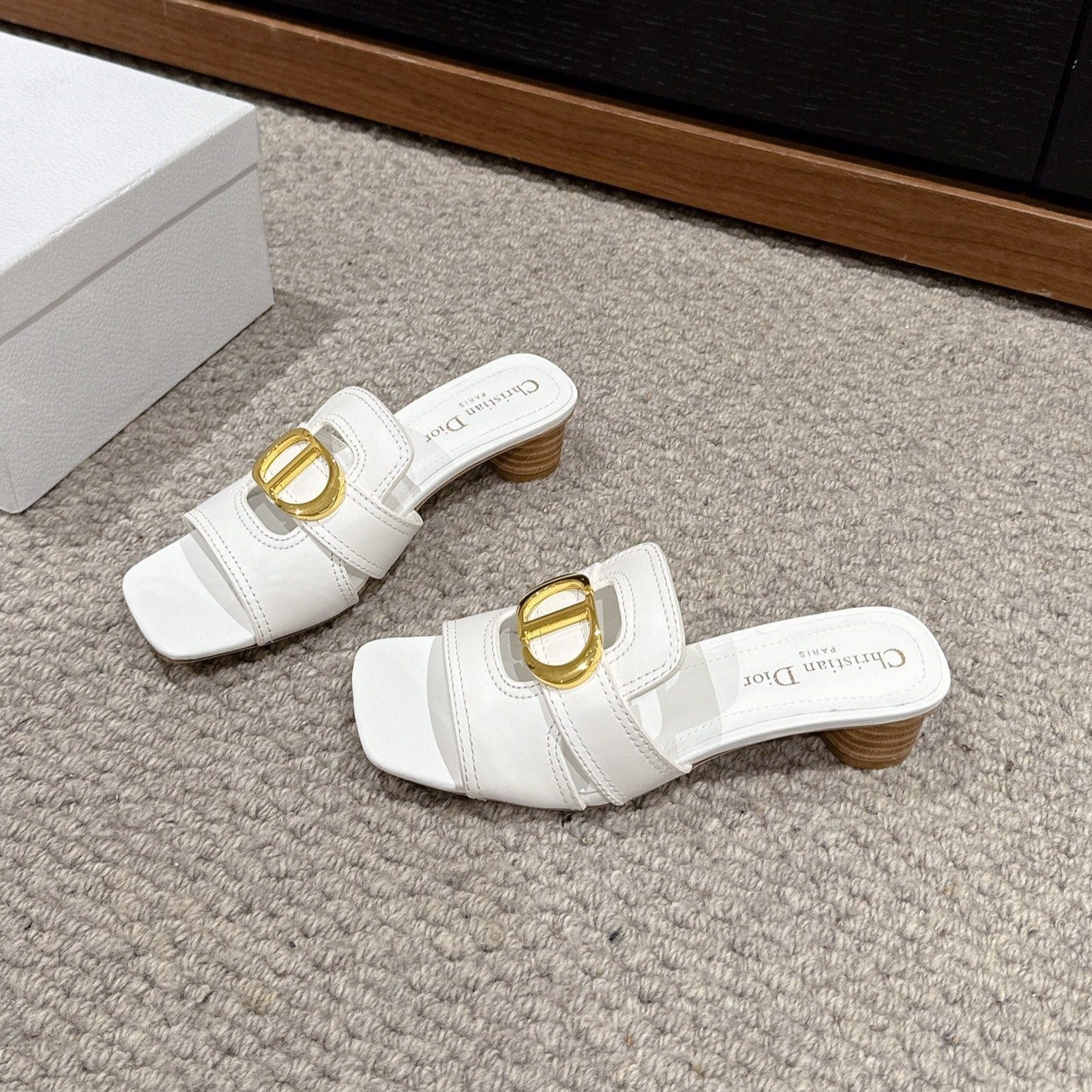 cd sandal mule 30 montaigne 35cm white calfskin