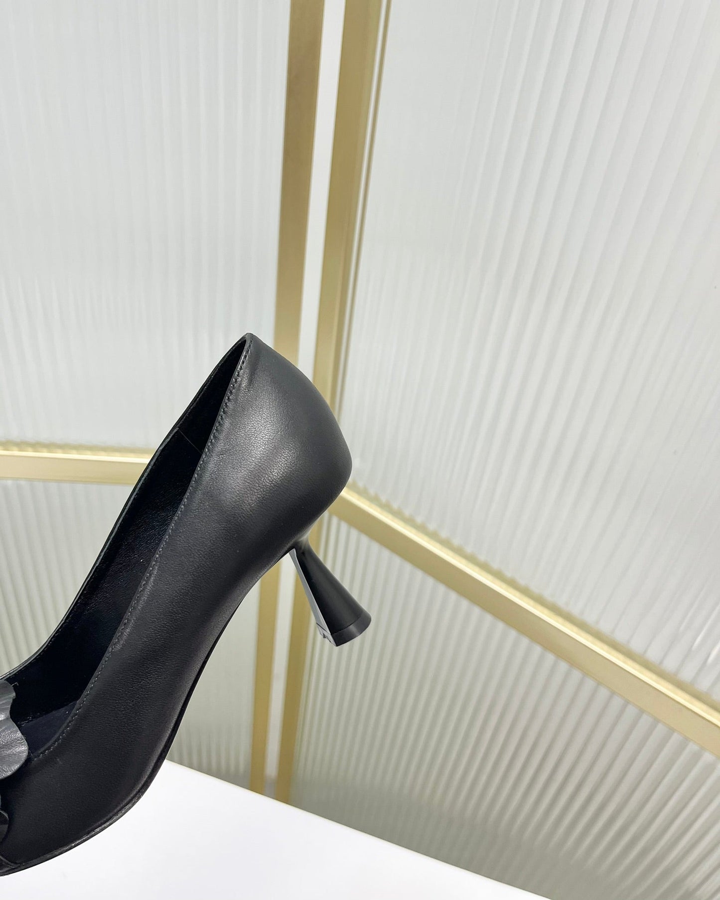 Jimmy Pumps 65mm In Black Cowhide 597817