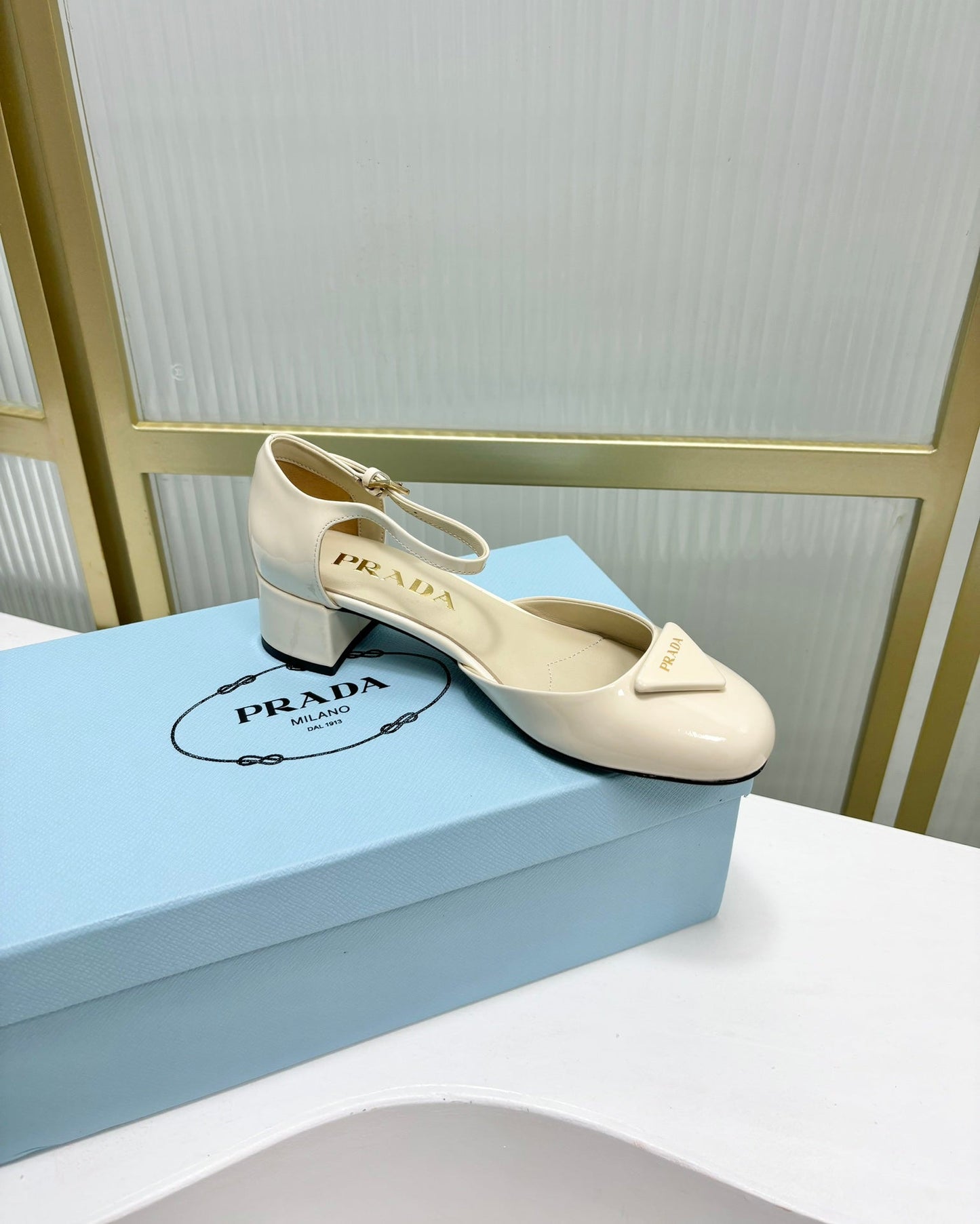 PRA MARY JANE PUMPS CREAMY WHITE CALFSKIN