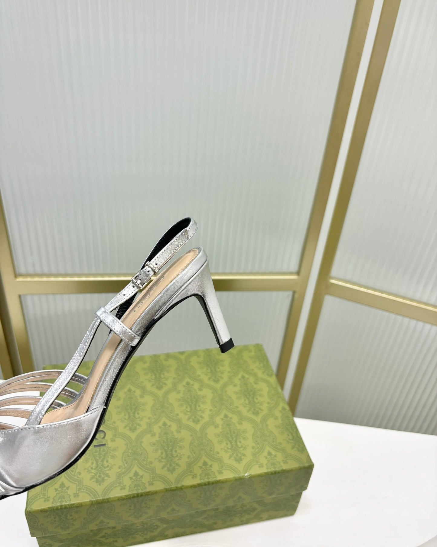 SLINGBACK PUMP 6 CM IN SILVER GLOSSY CALFSKIN