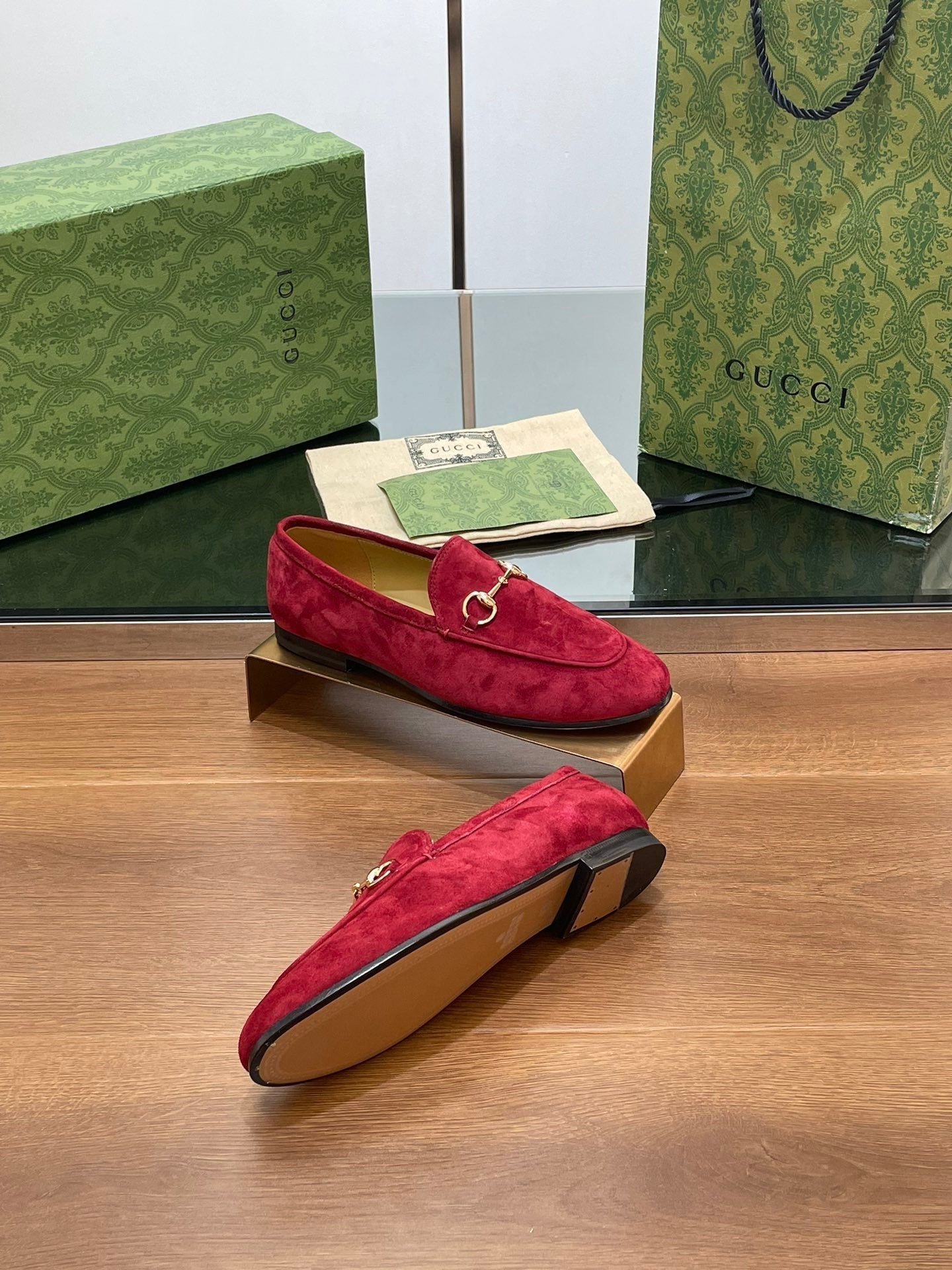 HORSEBIT LOAFER IN CHERRY RED SUEDE