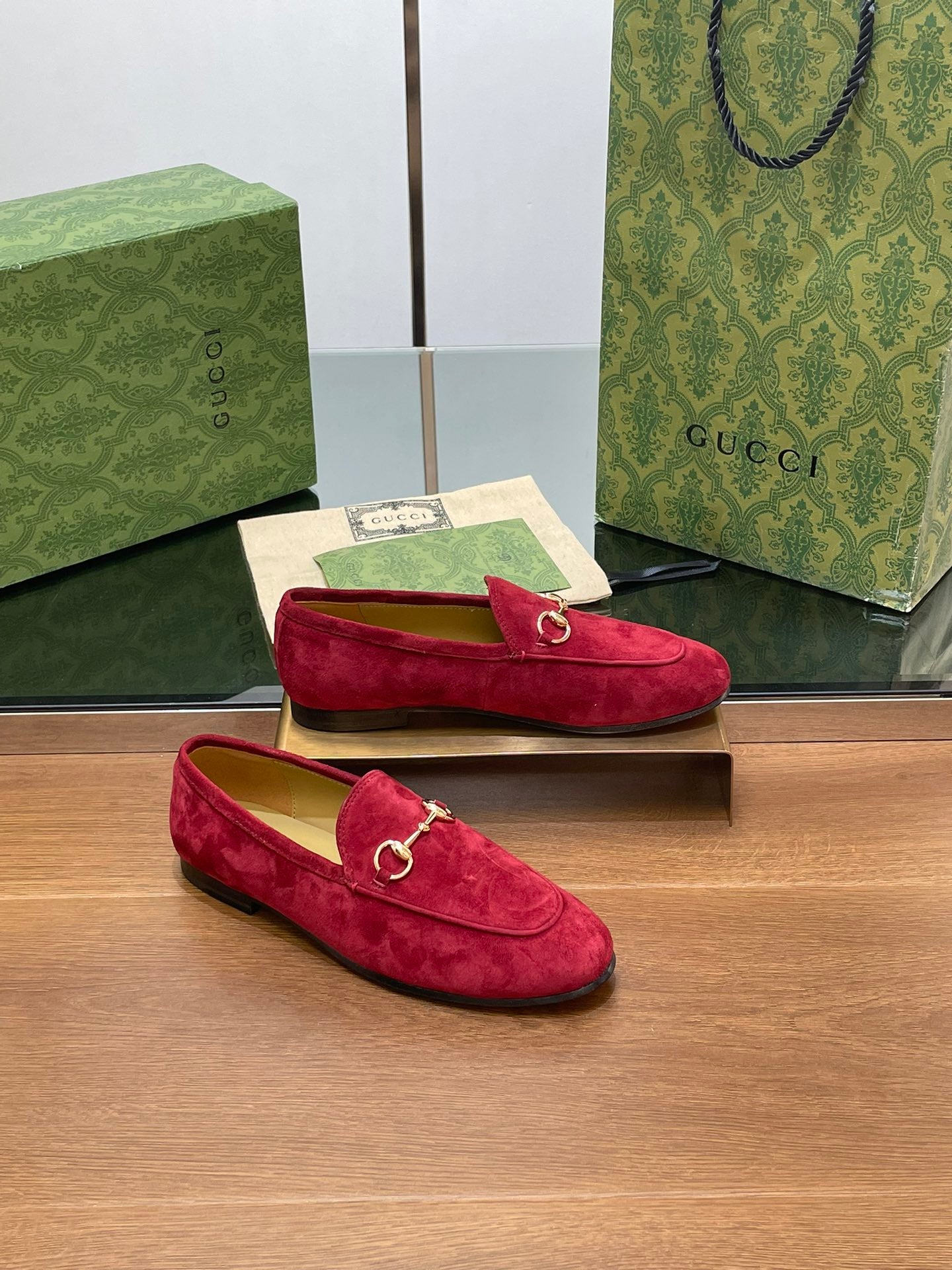 HORSEBIT LOAFER IN CHERRY RED SUEDE