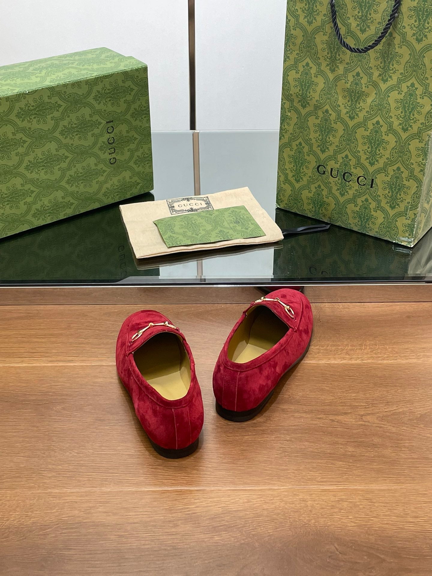 HORSEBIT LOAFER IN CHERRY RED SUEDE