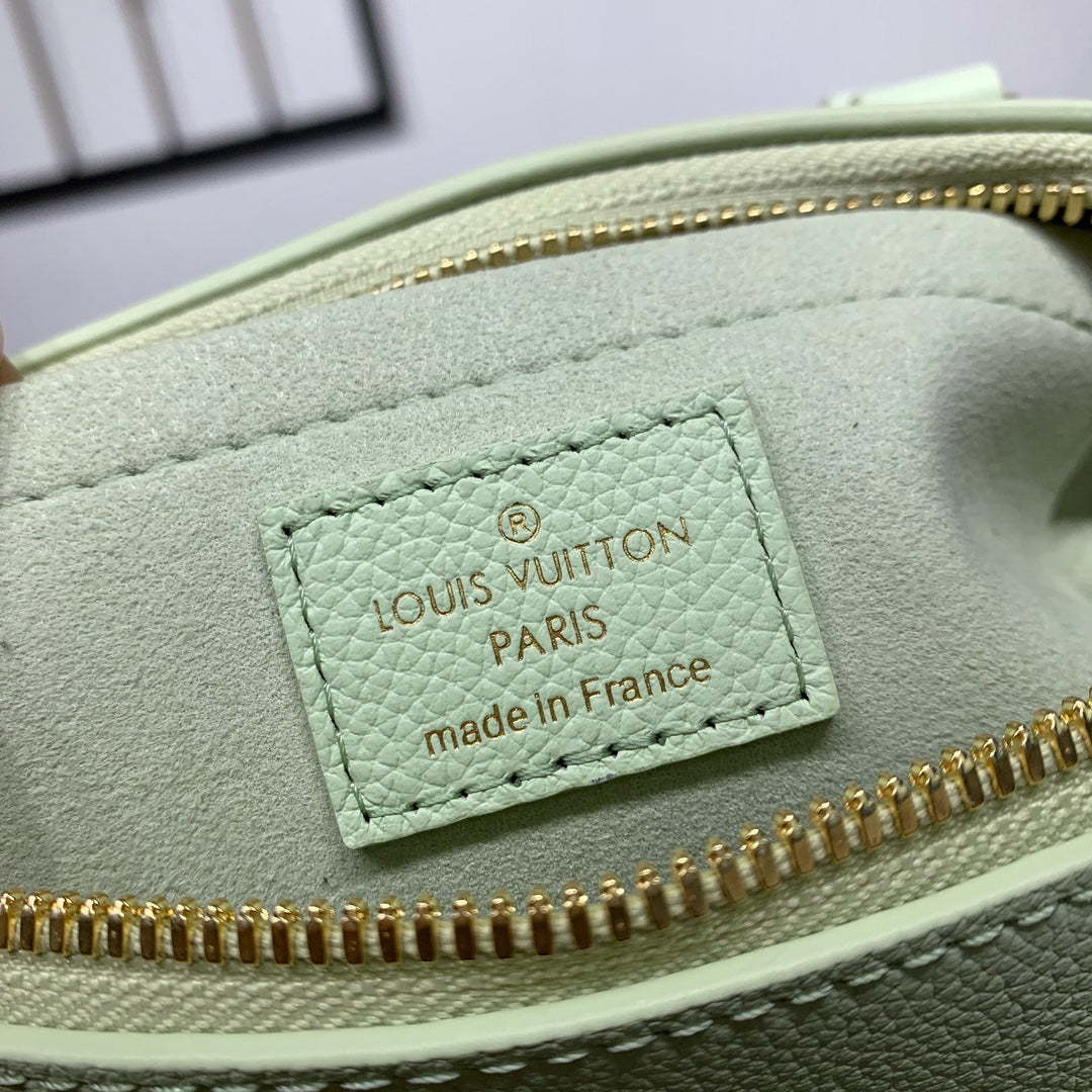 SPEEDY 18 IN PASTEL GREEN CALFSKIN GOLD HARDWARE