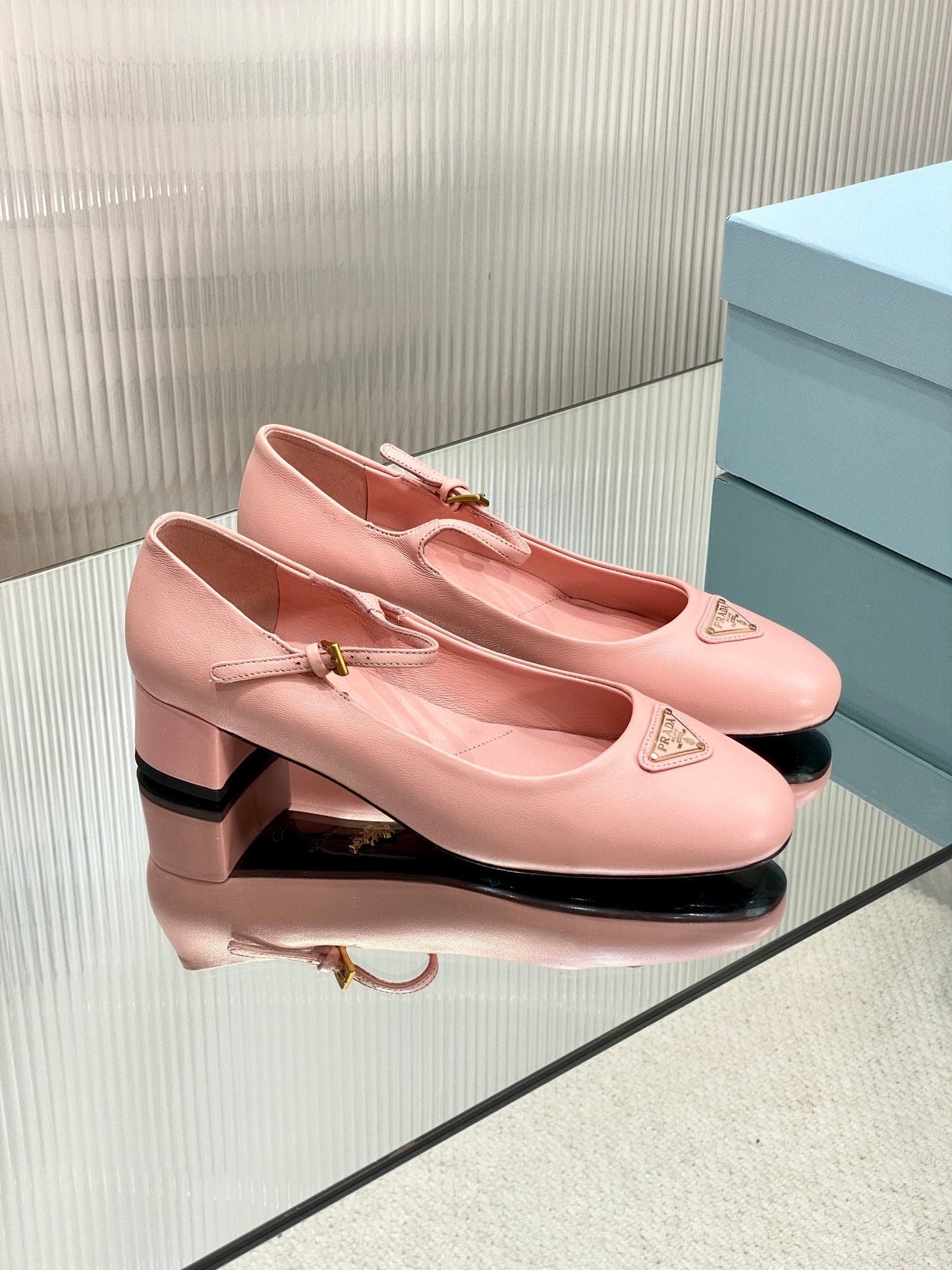 PRA NAPPA MARY JANE PUMPS LIGHT PINK LAMBSKIN